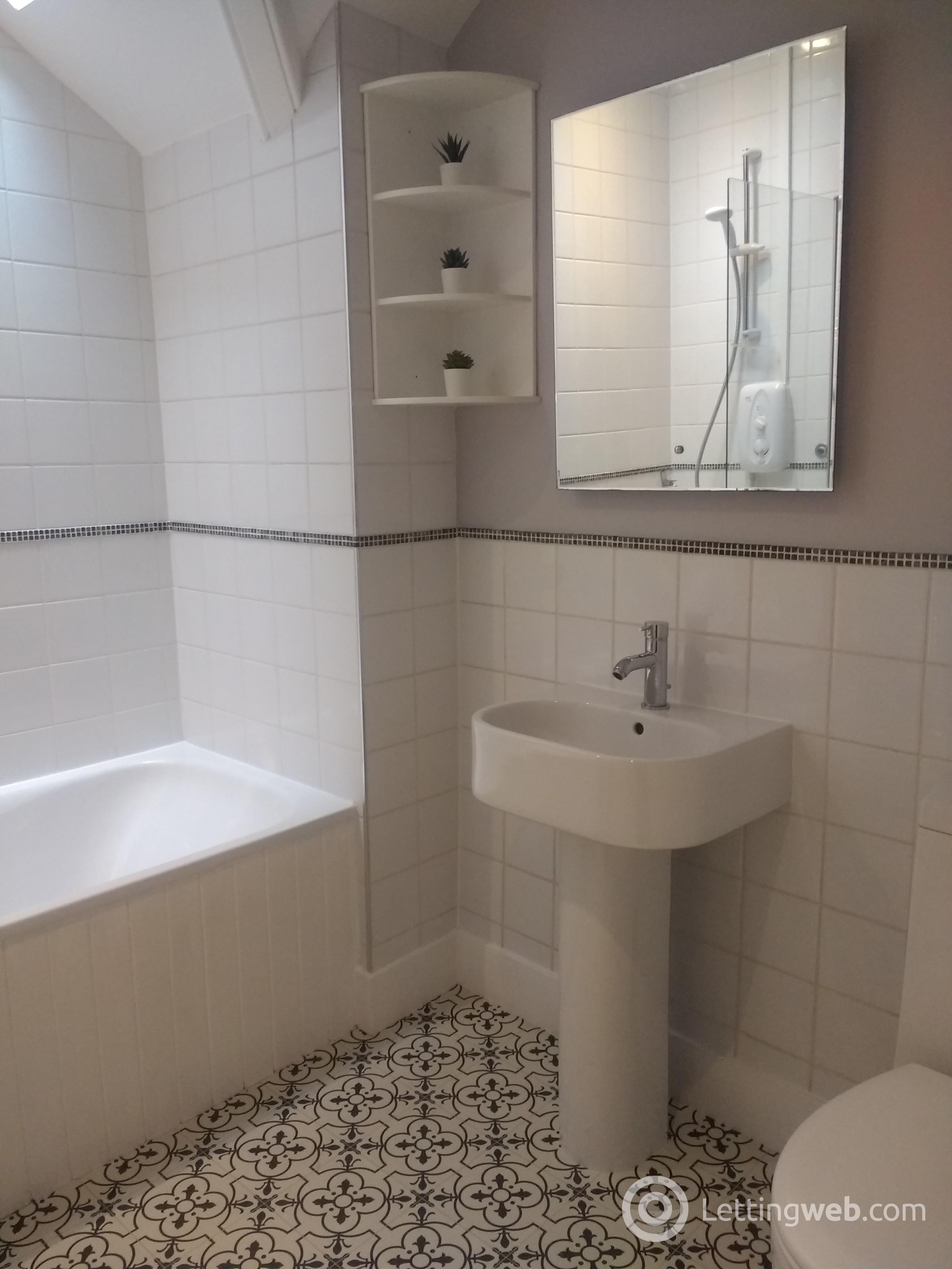 Property to rent in 4B High Street, Peebles