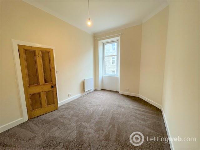 Property to rent in 16 Lochrin Place, Edinburgh