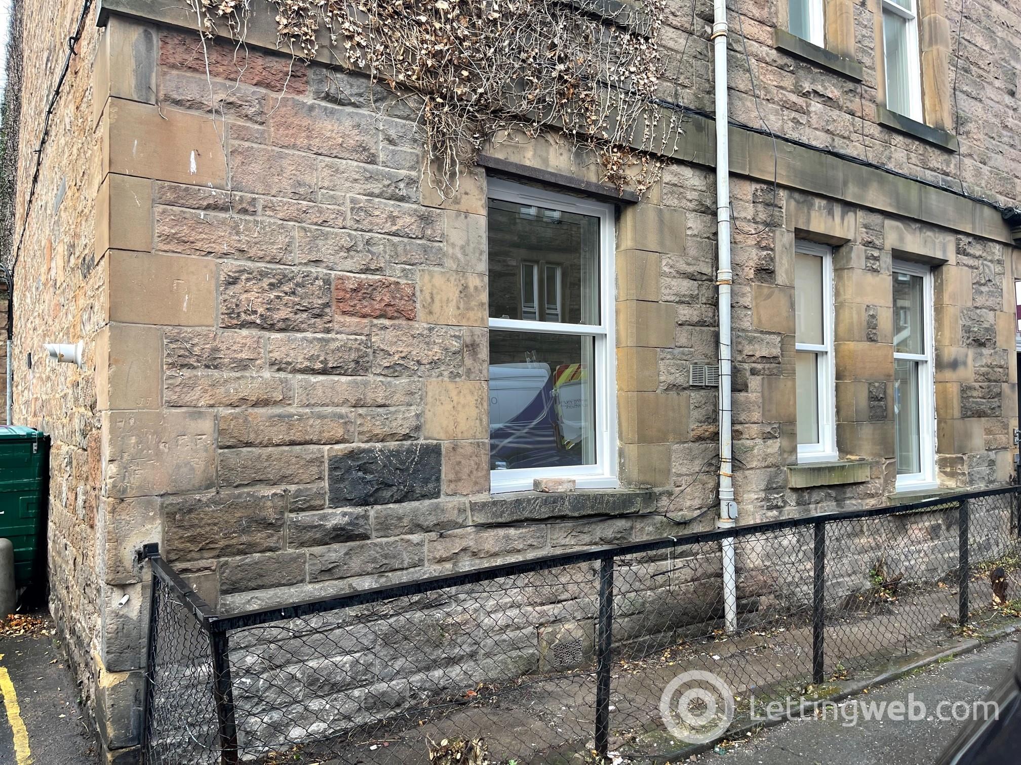 Property to rent in 4 Millar Place