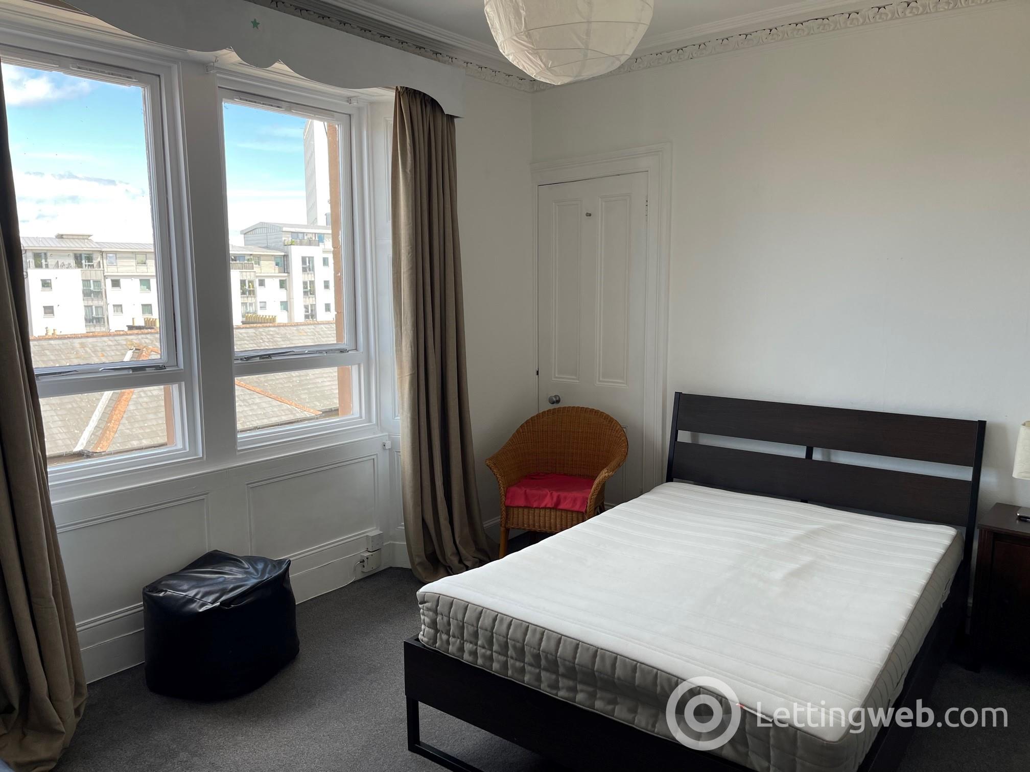 Property to rent in Annfield Street, Edinburgh