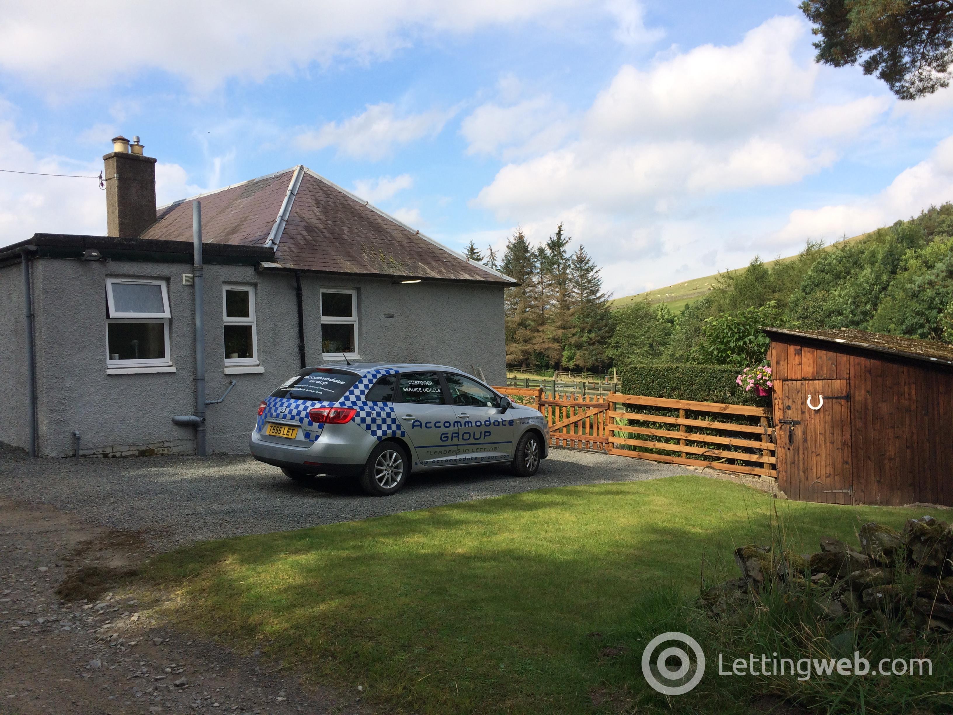 Property to rent in Mailingsland Farm Cottage