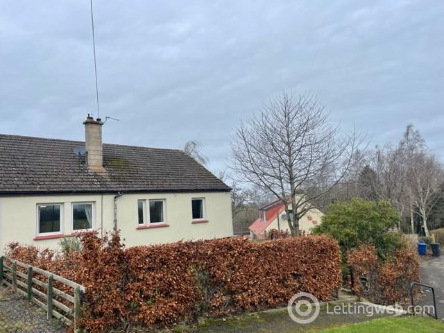 Property to rent in 2ManseRd