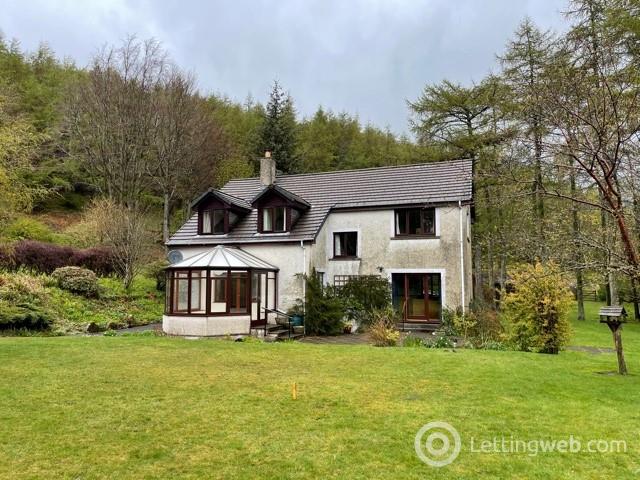 Property to rent in Huntlaw