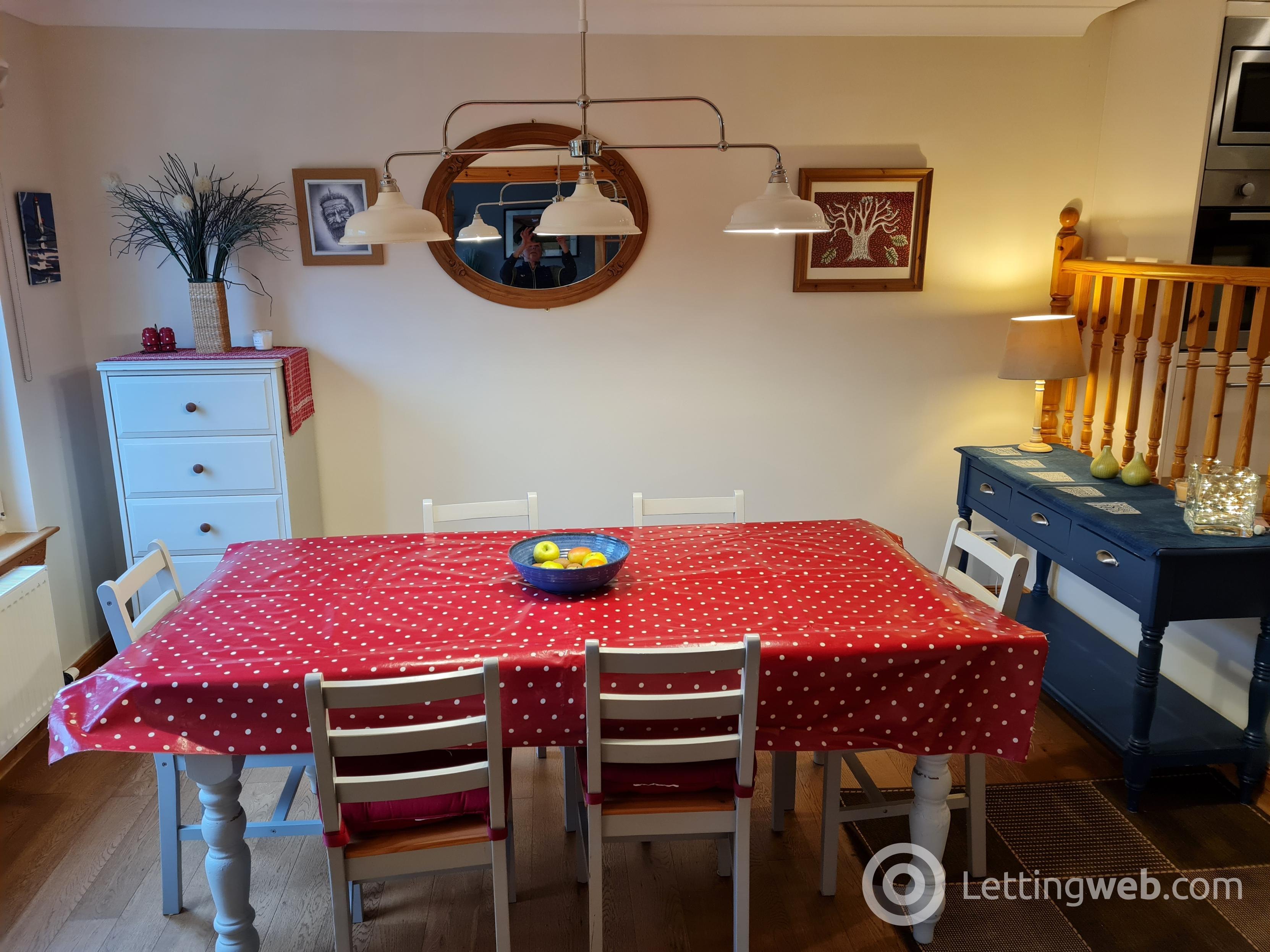 Property to rent in Pineview