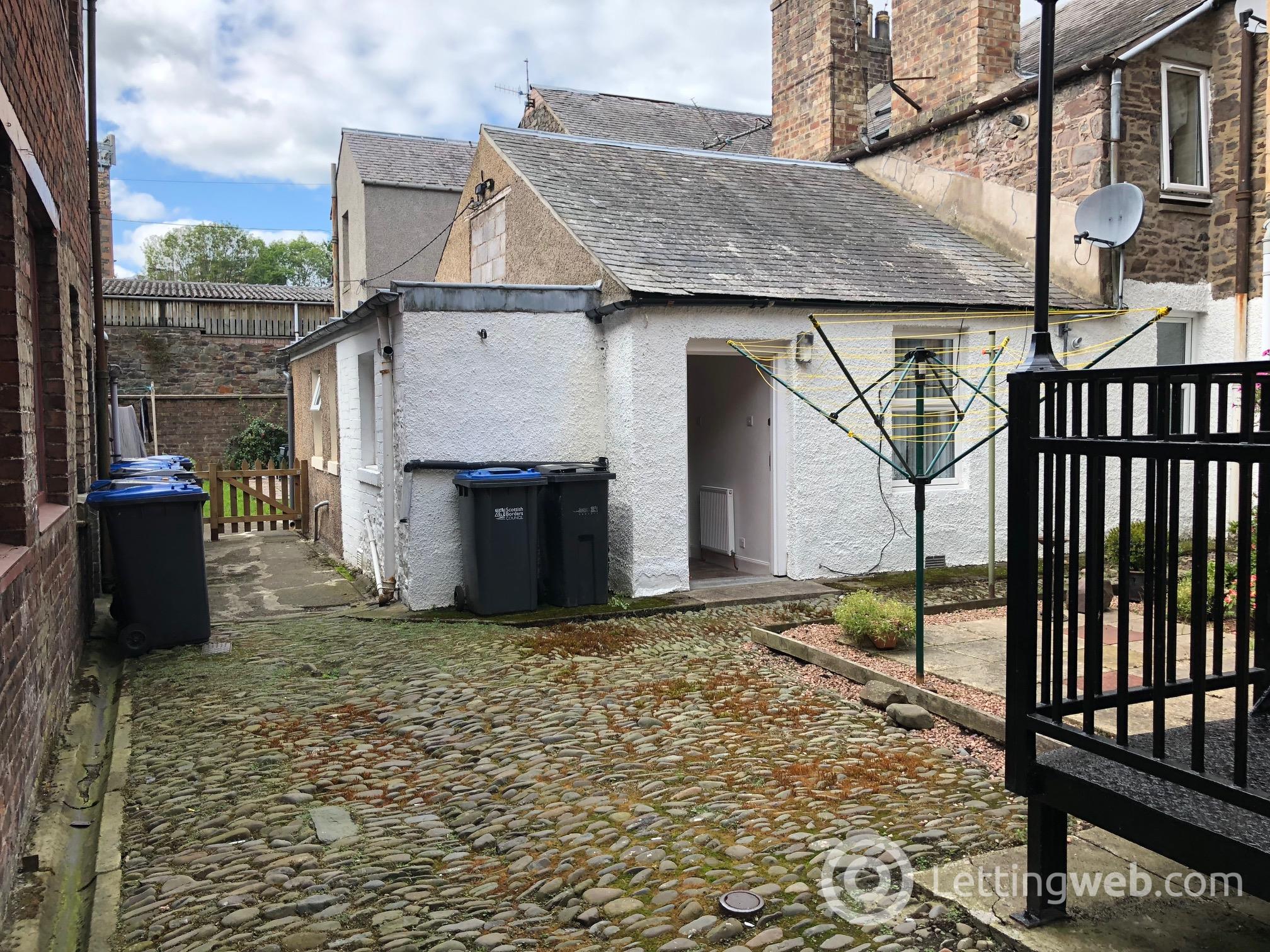 Property to rent in 11 Roxburgh Street, Galashiels