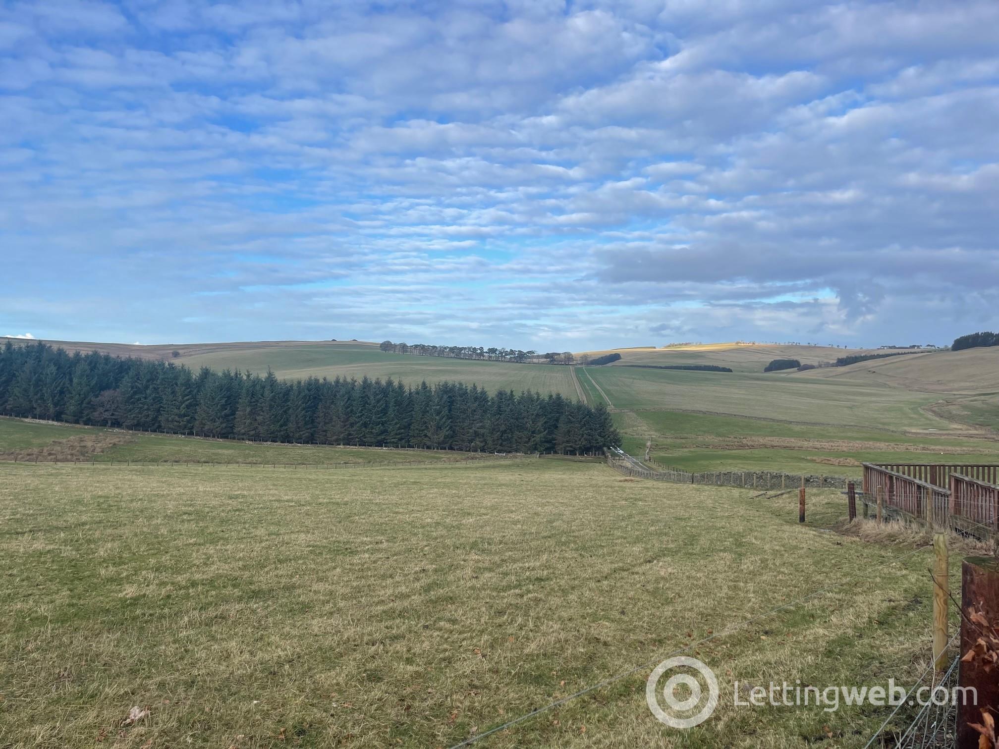 Property to rent in Mitchelston Farm Cottages