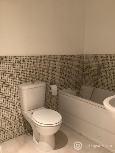 Property to rent in Dyers Close, Innerleithen