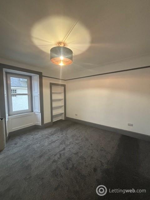 Property to rent in Leithen Road