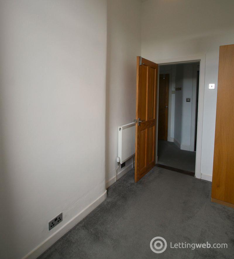 Property to rent in Murieston Place, Edinburgh