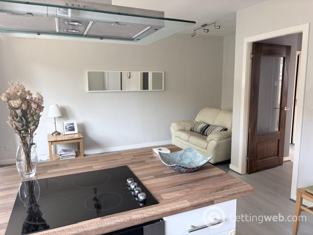 Property to rent in 54 Hillpark Wood, Edinburgh, EH4 7SZ