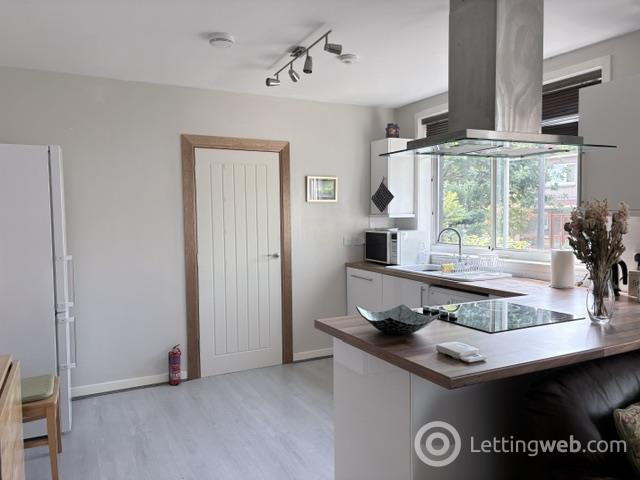 Property to rent in 54 Hillpark Wood, Edinburgh, EH4 7SZ
