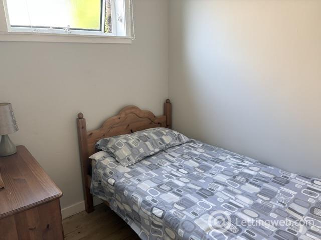 Property to rent in 54 Hillpark Wood, Edinburgh, EH4 7SZ