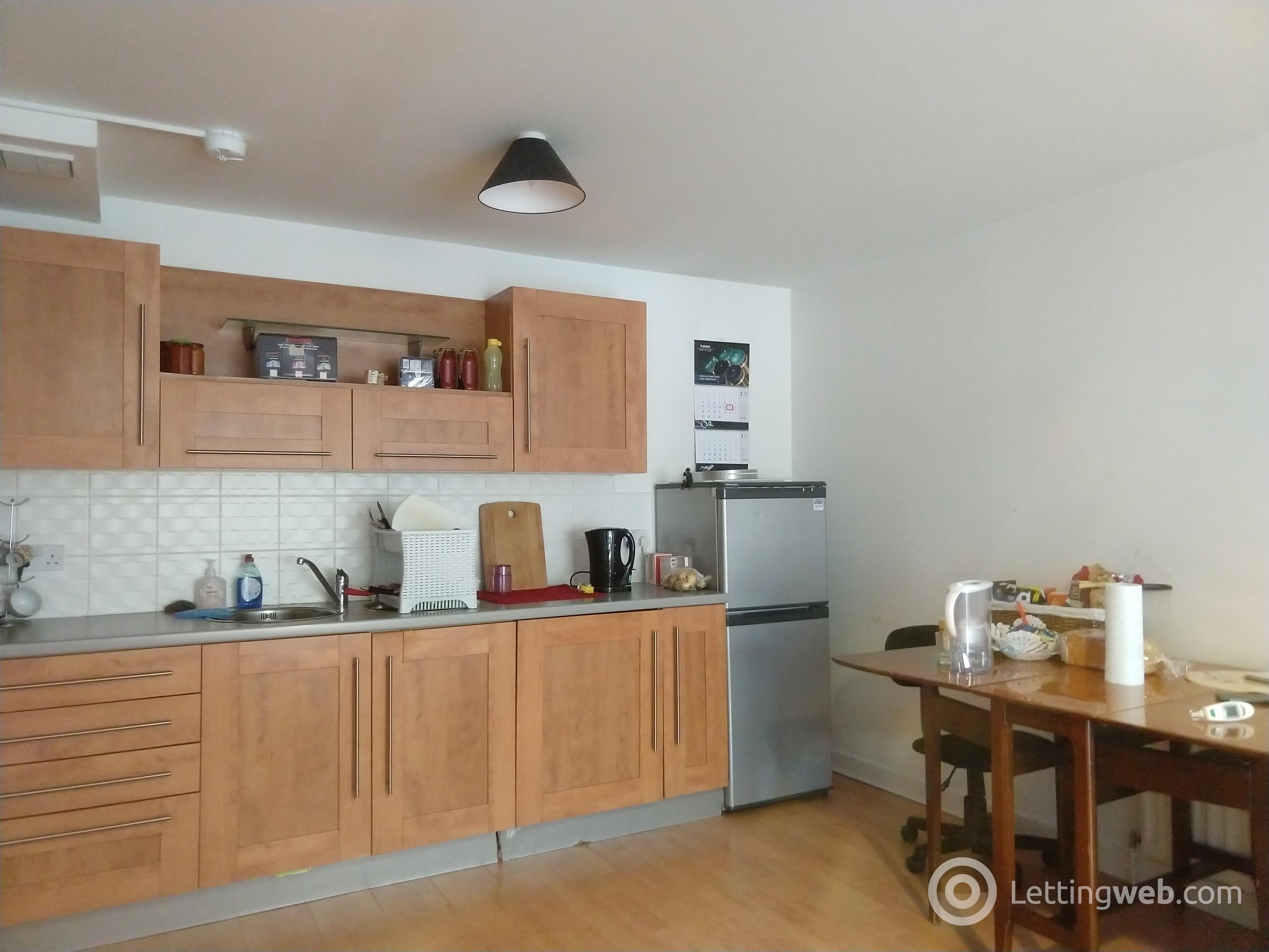 Property to rent in Charlotte Street