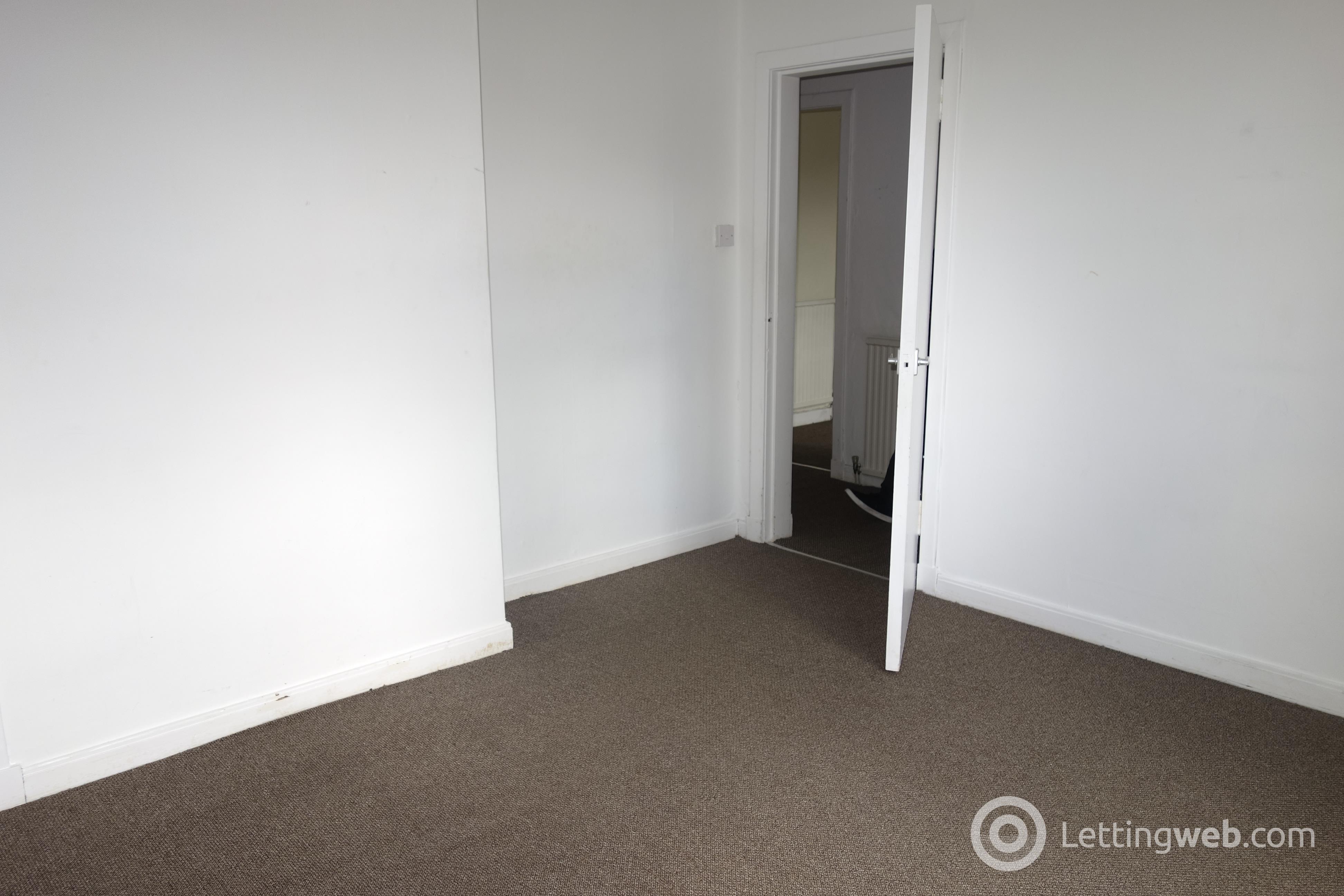 Property to rent in 19 Milton Terrace, Hamilton, ML3 9JP