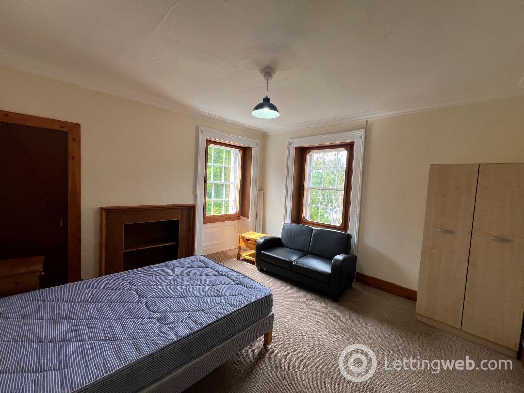 Property to rent in Nethergate, City Centre, Dundee, DD1 4DP