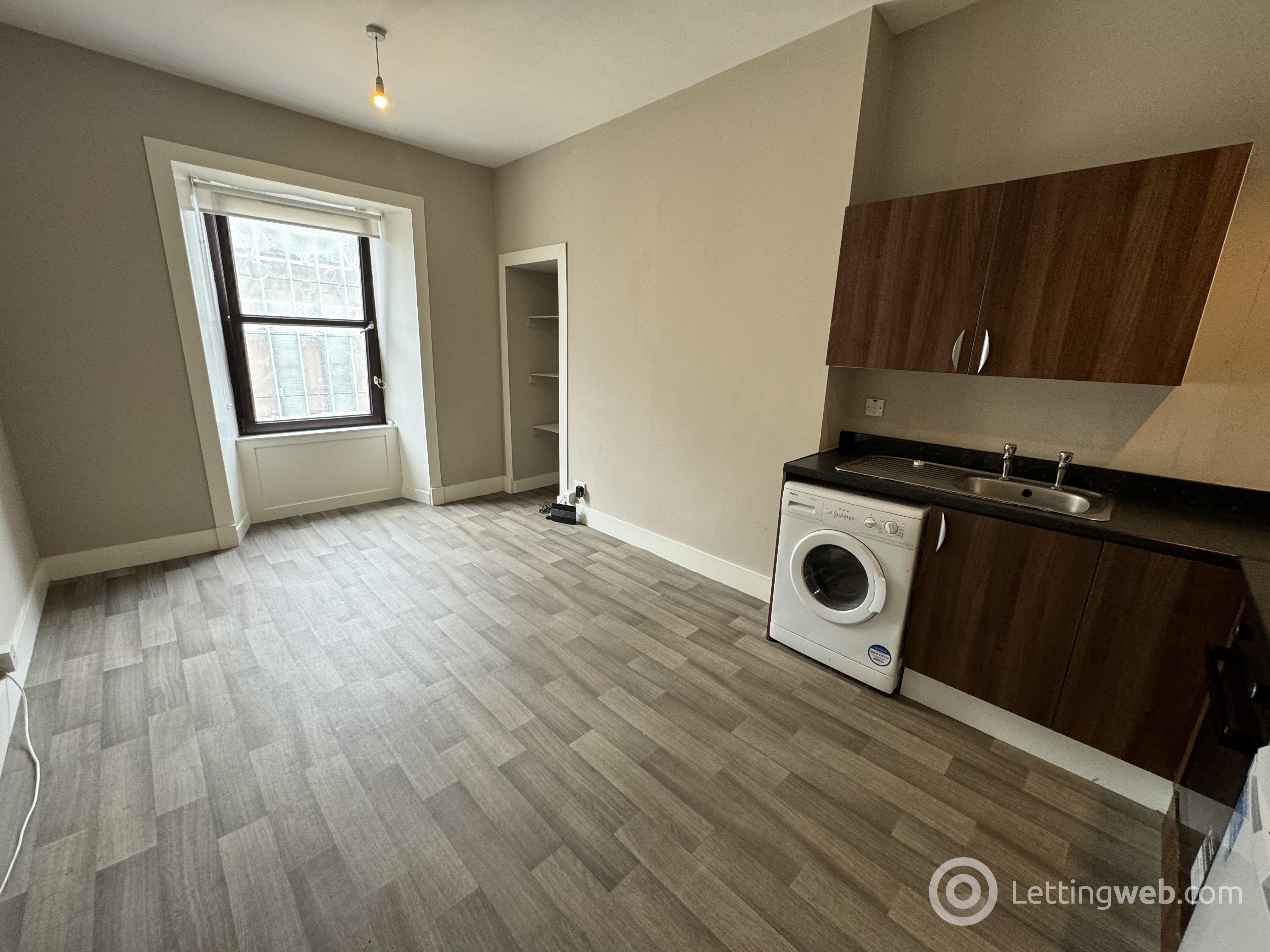 Property to rent in 3/2 at 52 Howard street