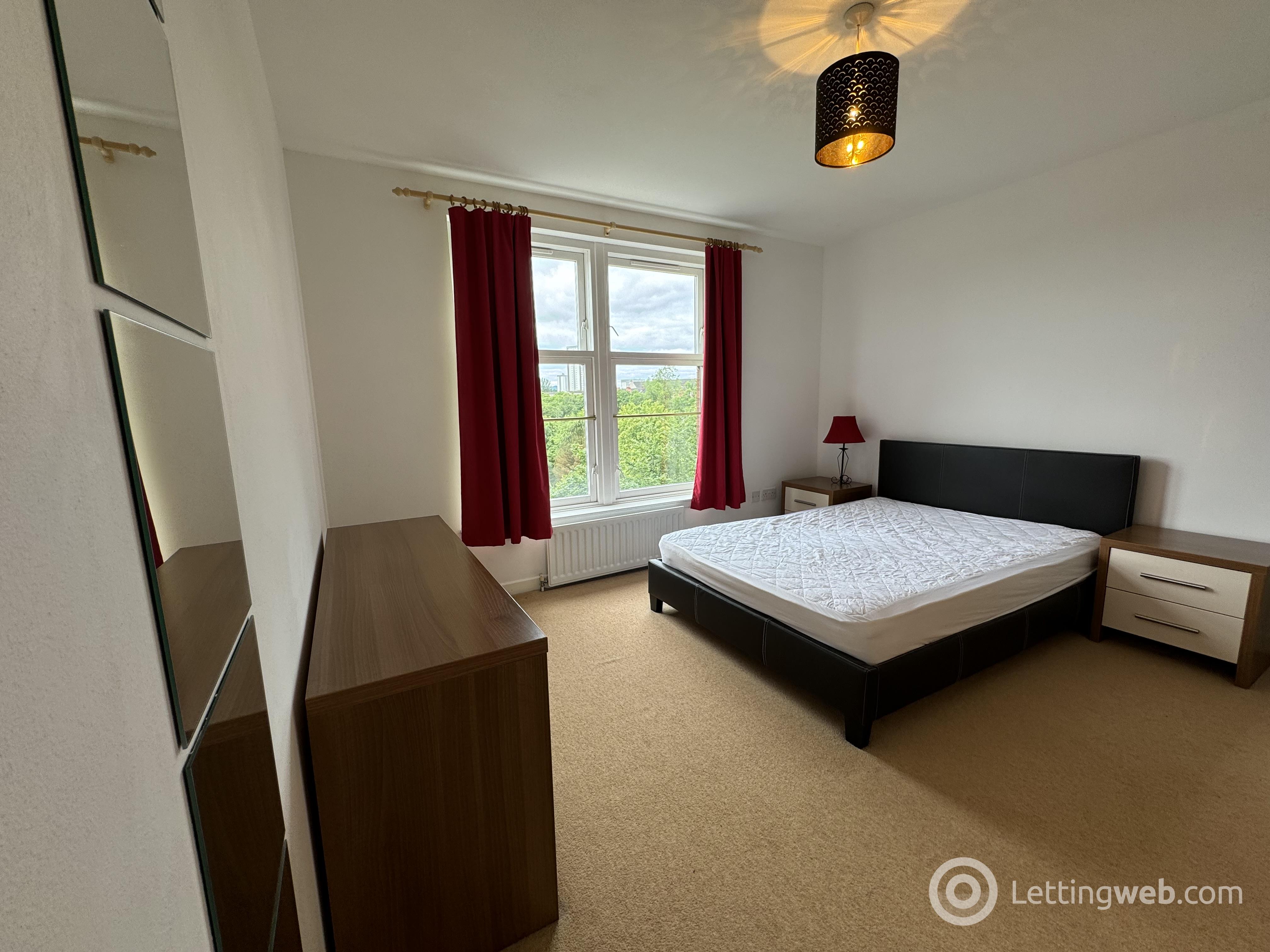 Property to rent in 249 Garrioch Road flat 4/1