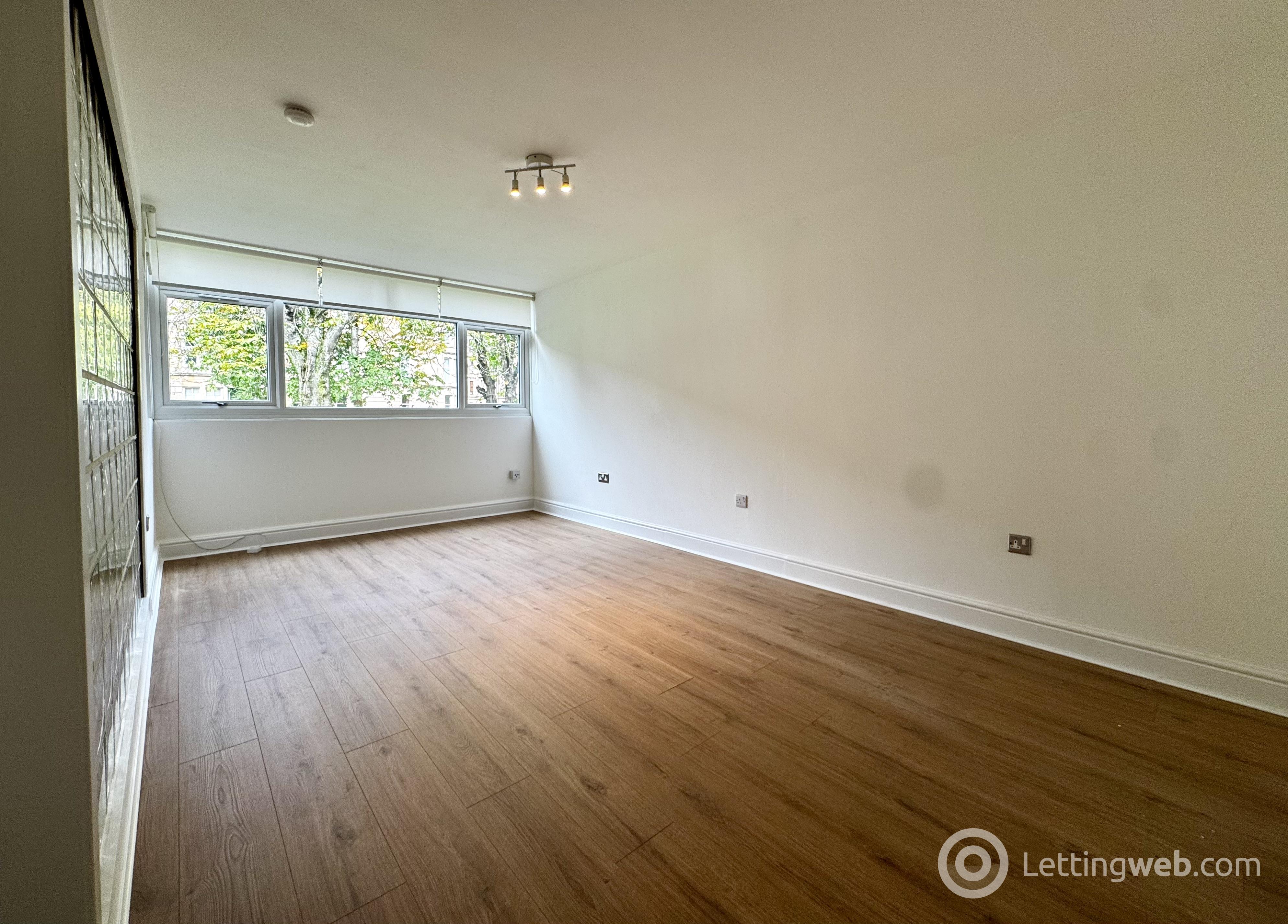 Property to rent in Huntly Court