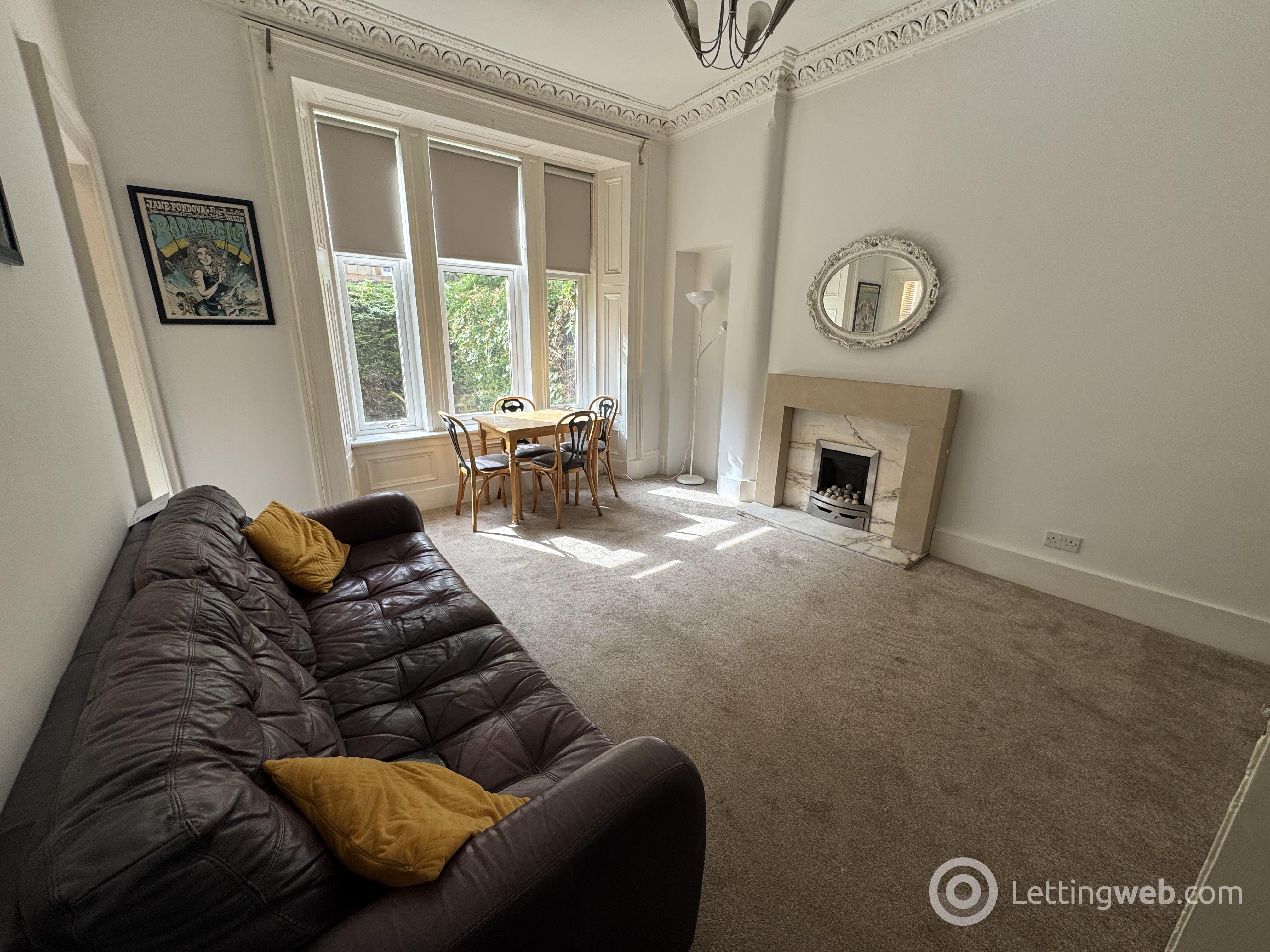 Property to rent in 0/1 85 Roslea Drive