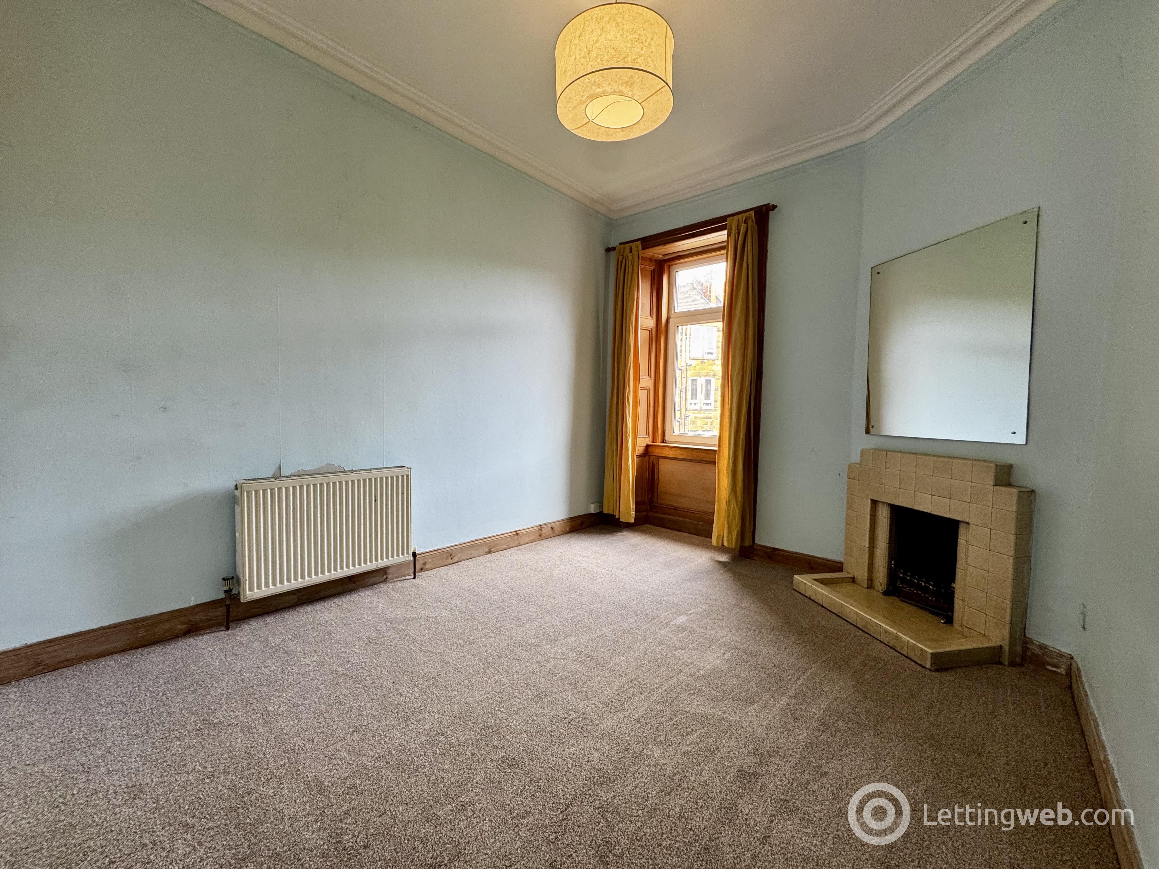 Property to rent in 10 Garrioch Drive