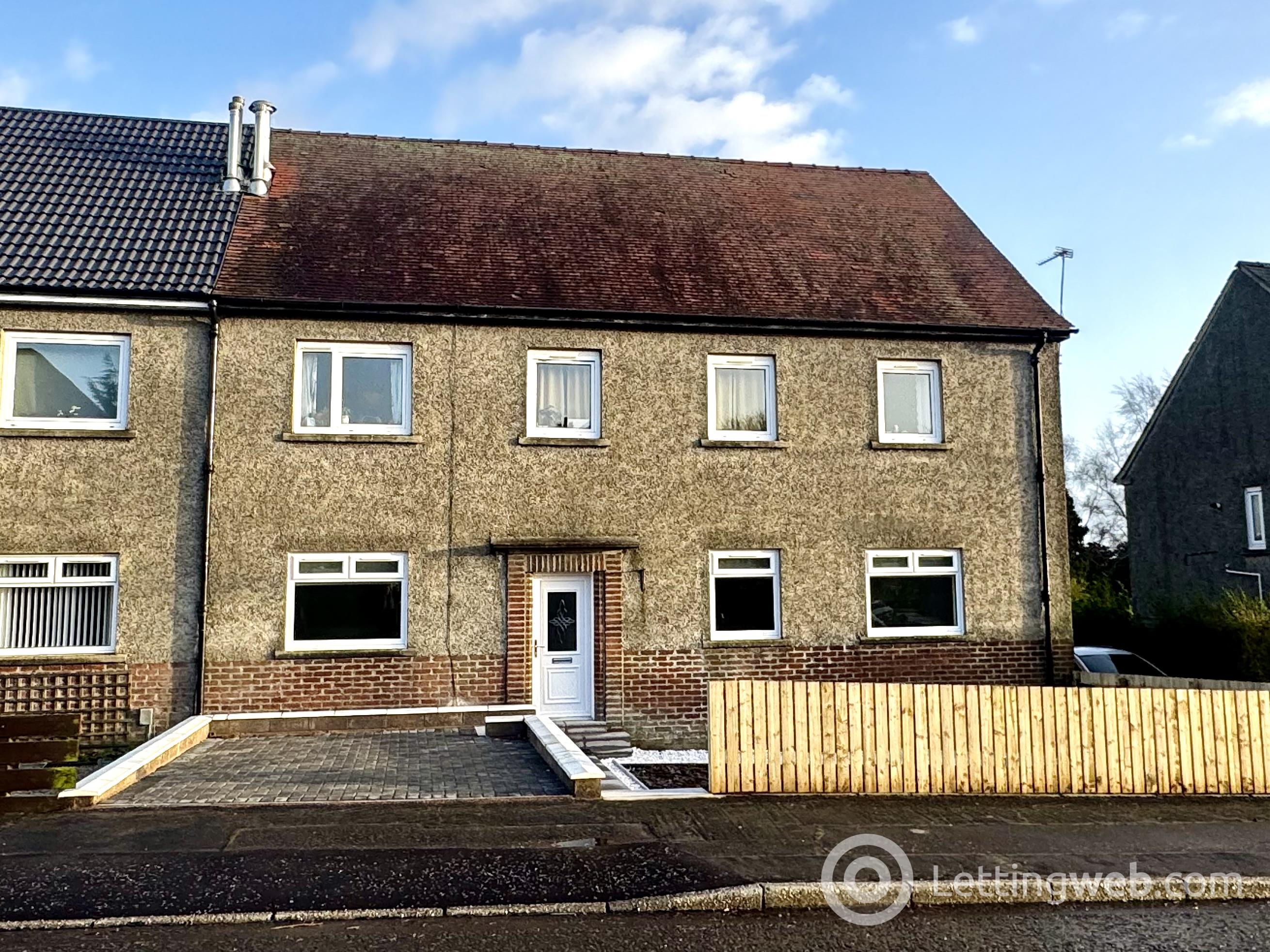 Property to rent in Carbeth Road