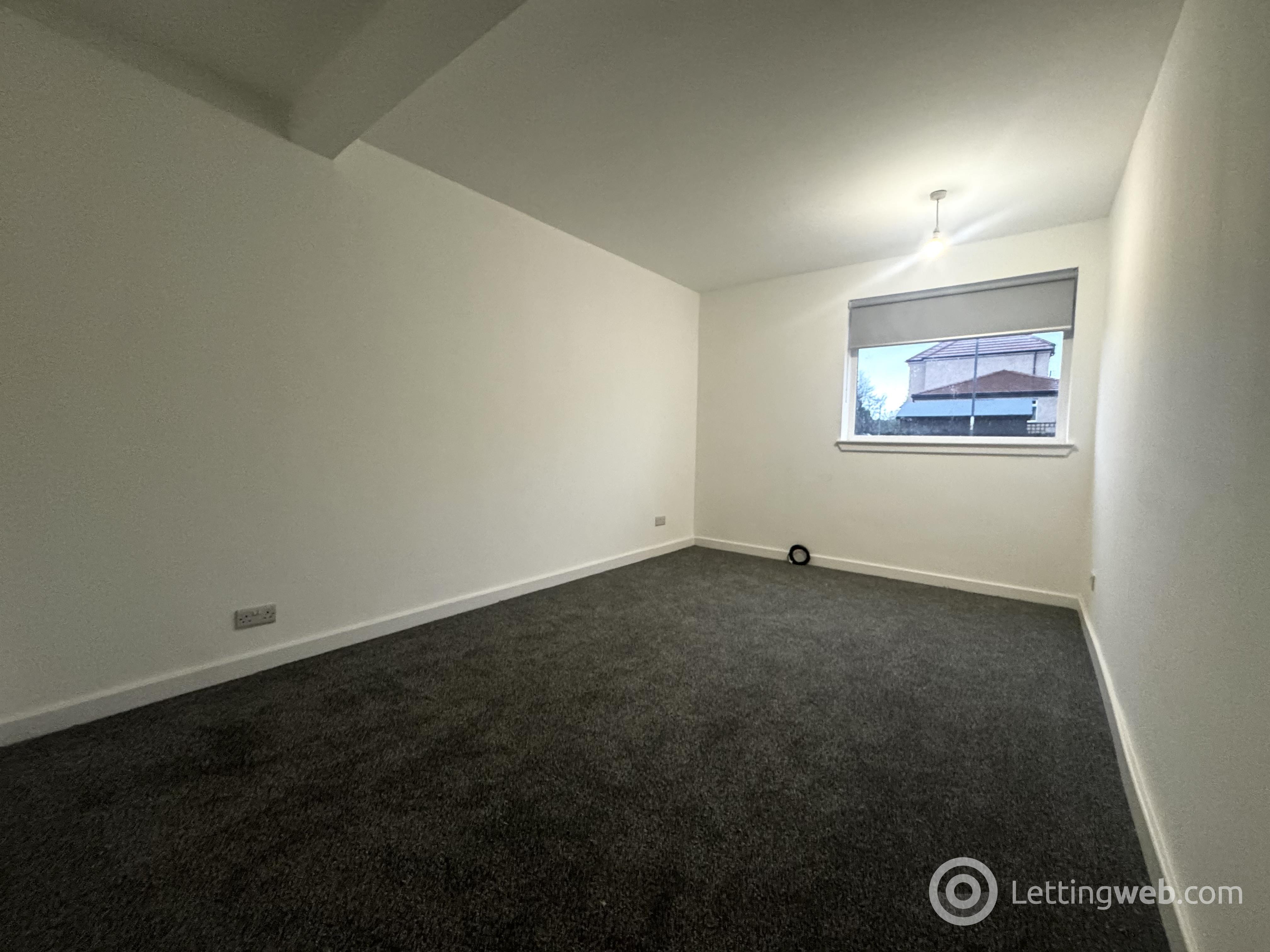 Property to rent in Carbeth Road