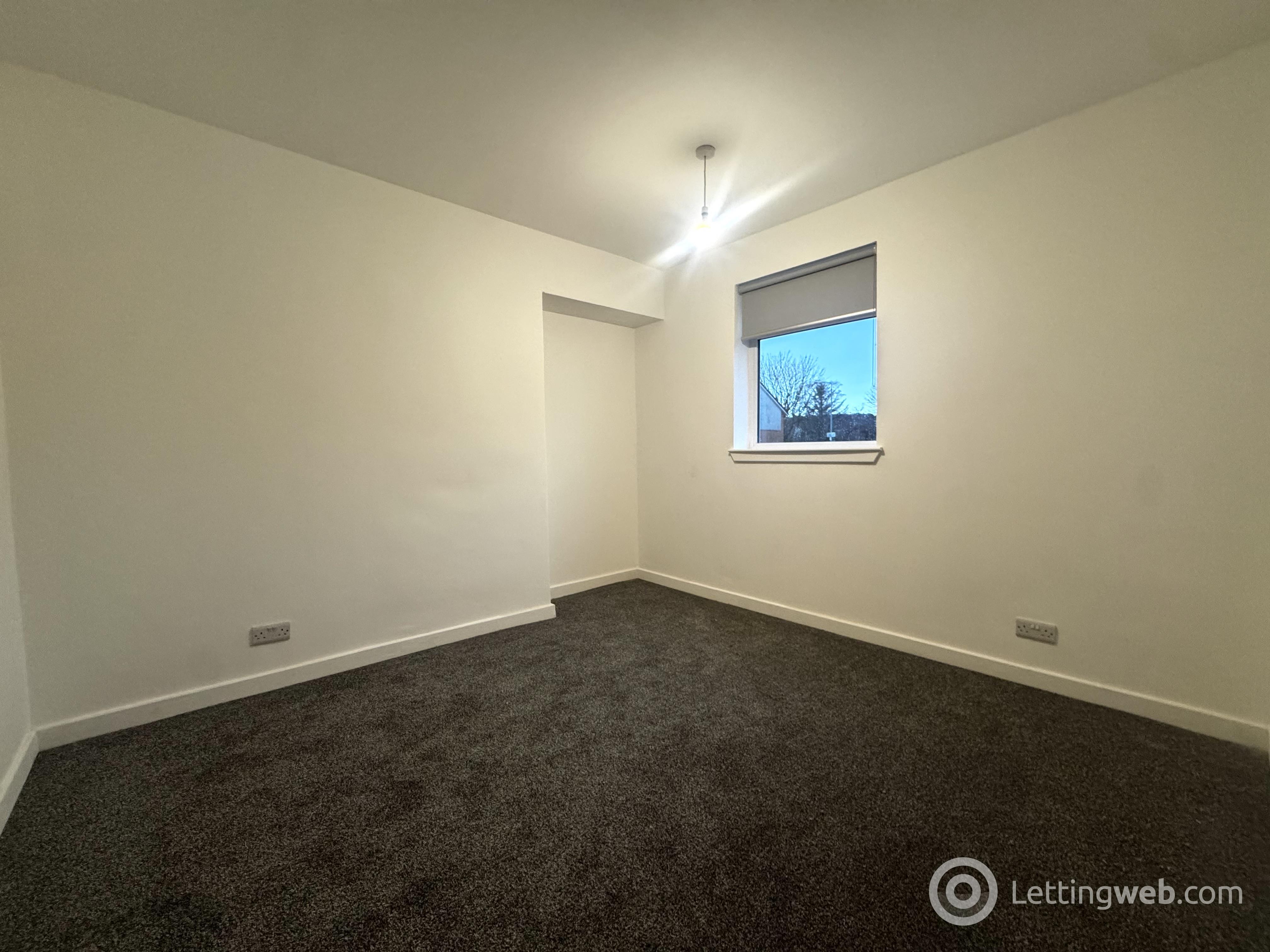 Property to rent in Carbeth Road