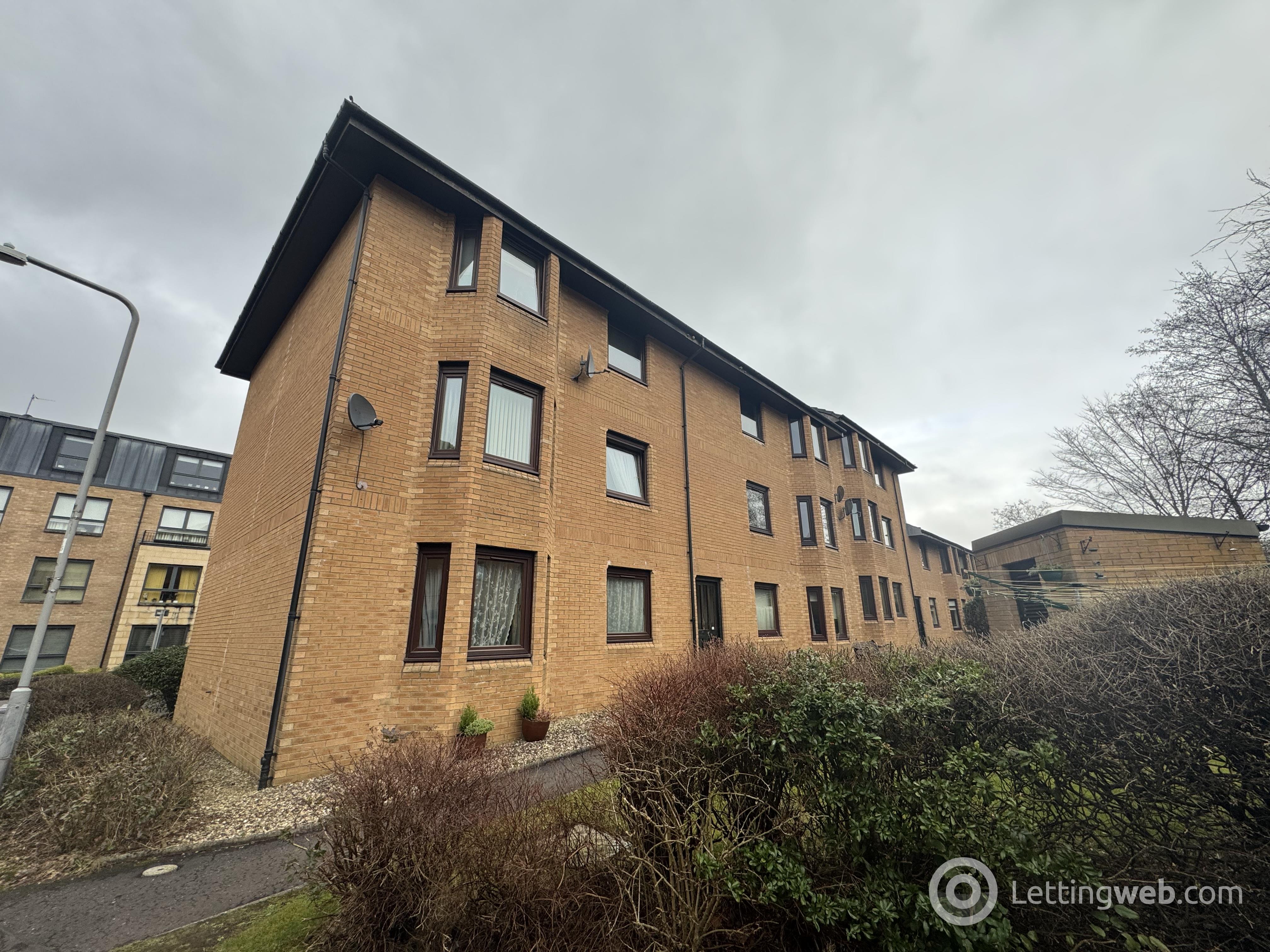 Property to rent in 21Crossvegate. Milngavie. Glasgow