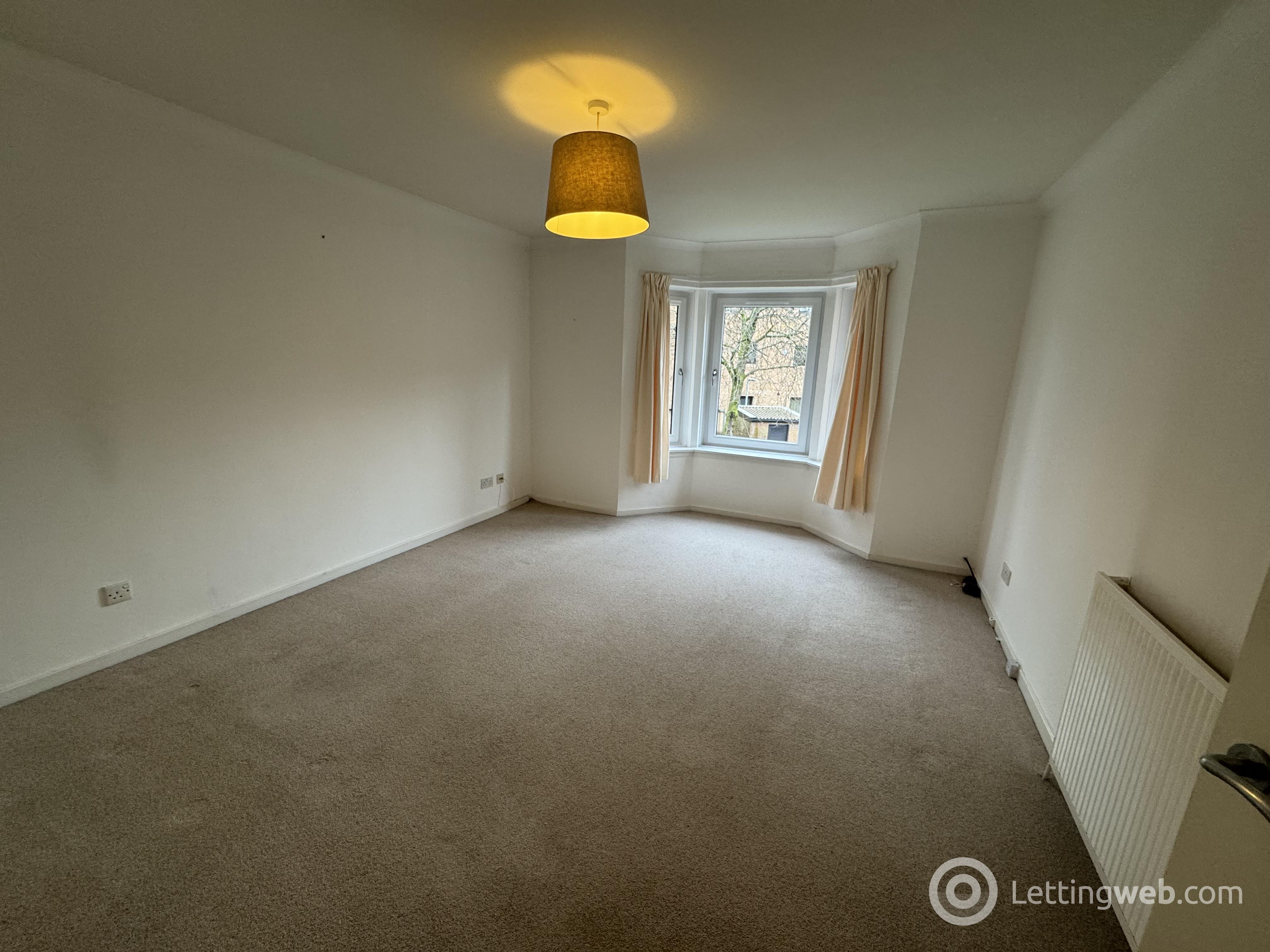 Property to rent in 21Crossvegate. Milngavie. Glasgow