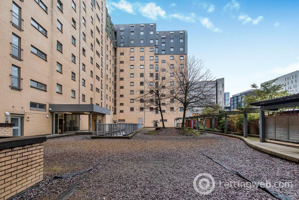 Property to rent in Flat 4/1, 350 Argyle Street , Block A The Bridge