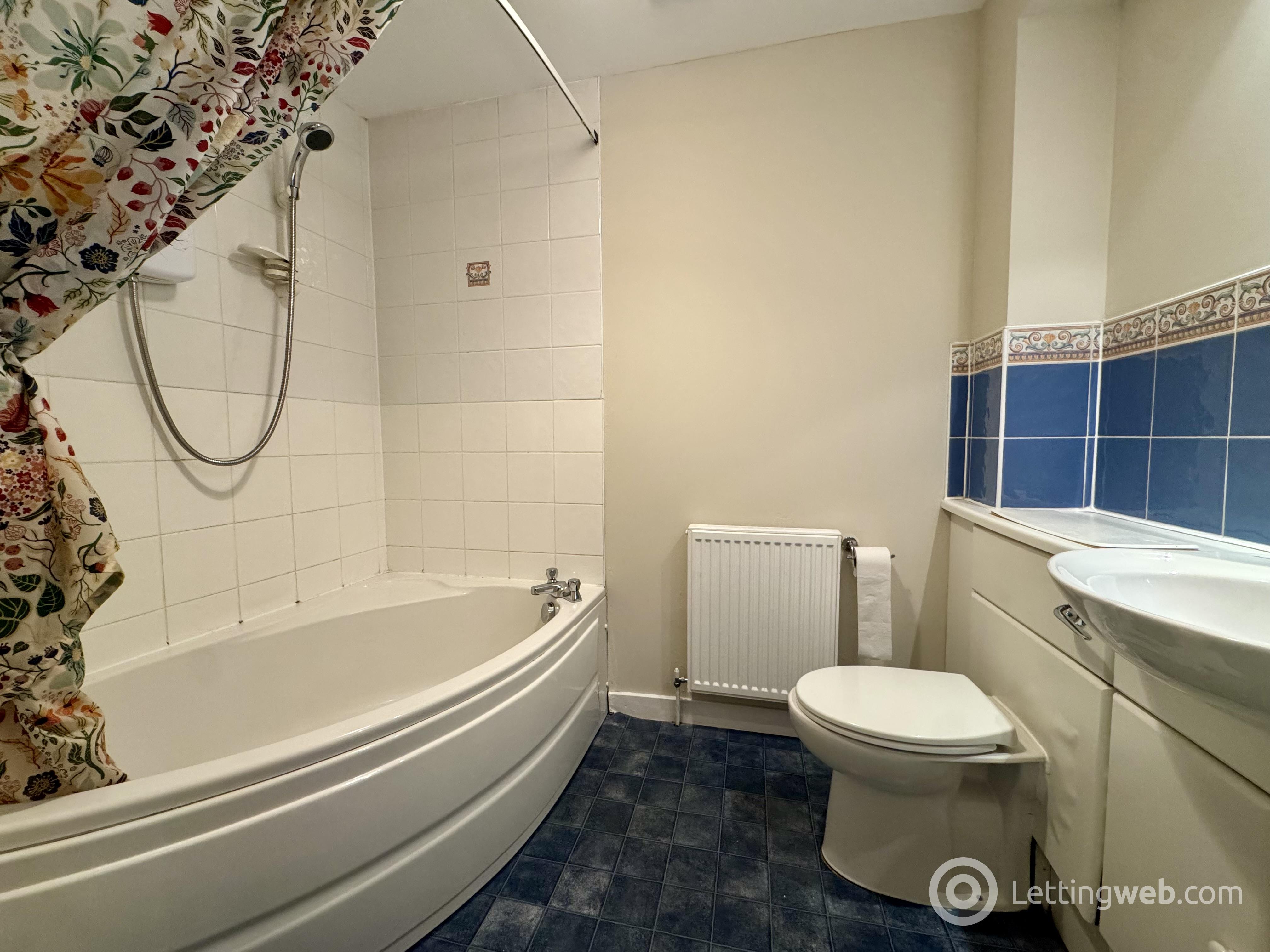Property to rent in Apsley Street