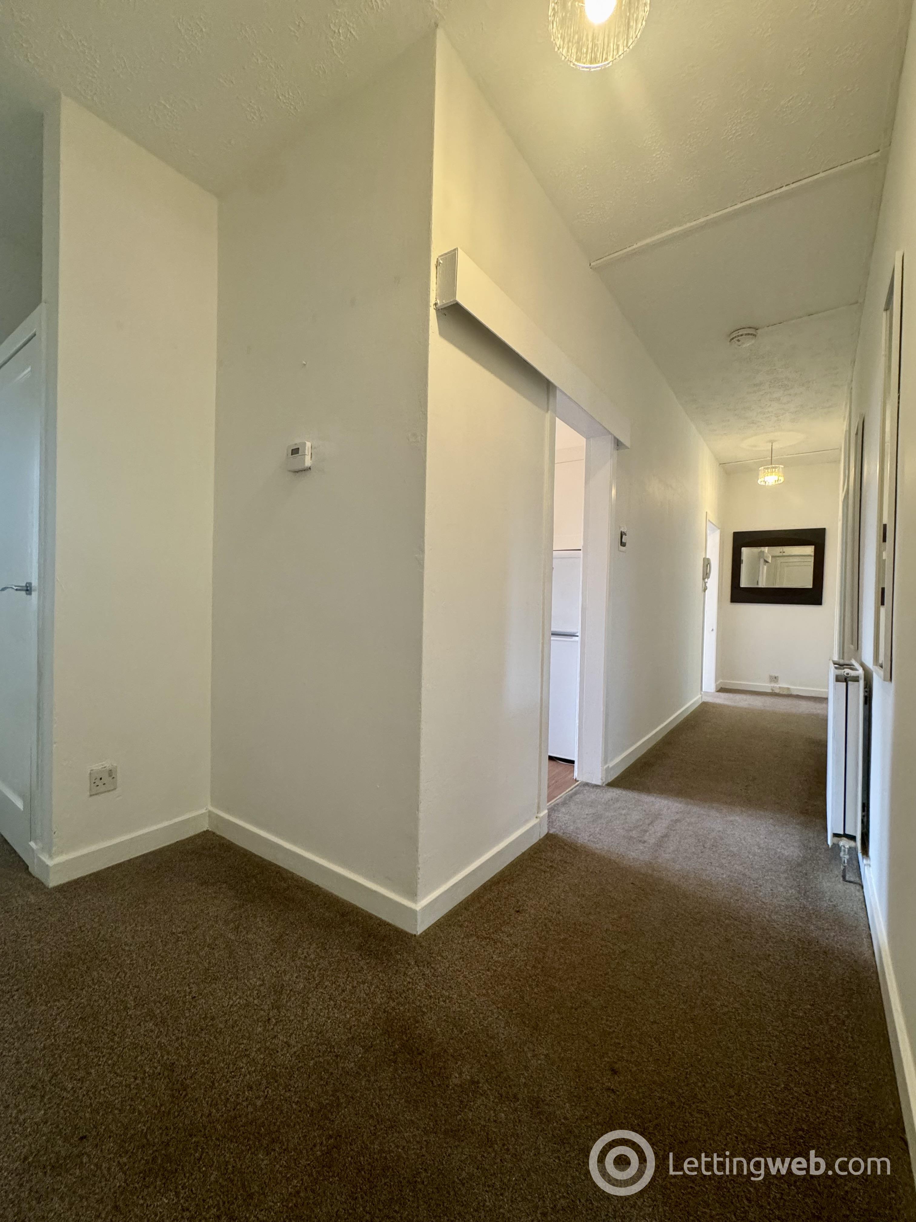 Property to rent in Great Western Road 1792
