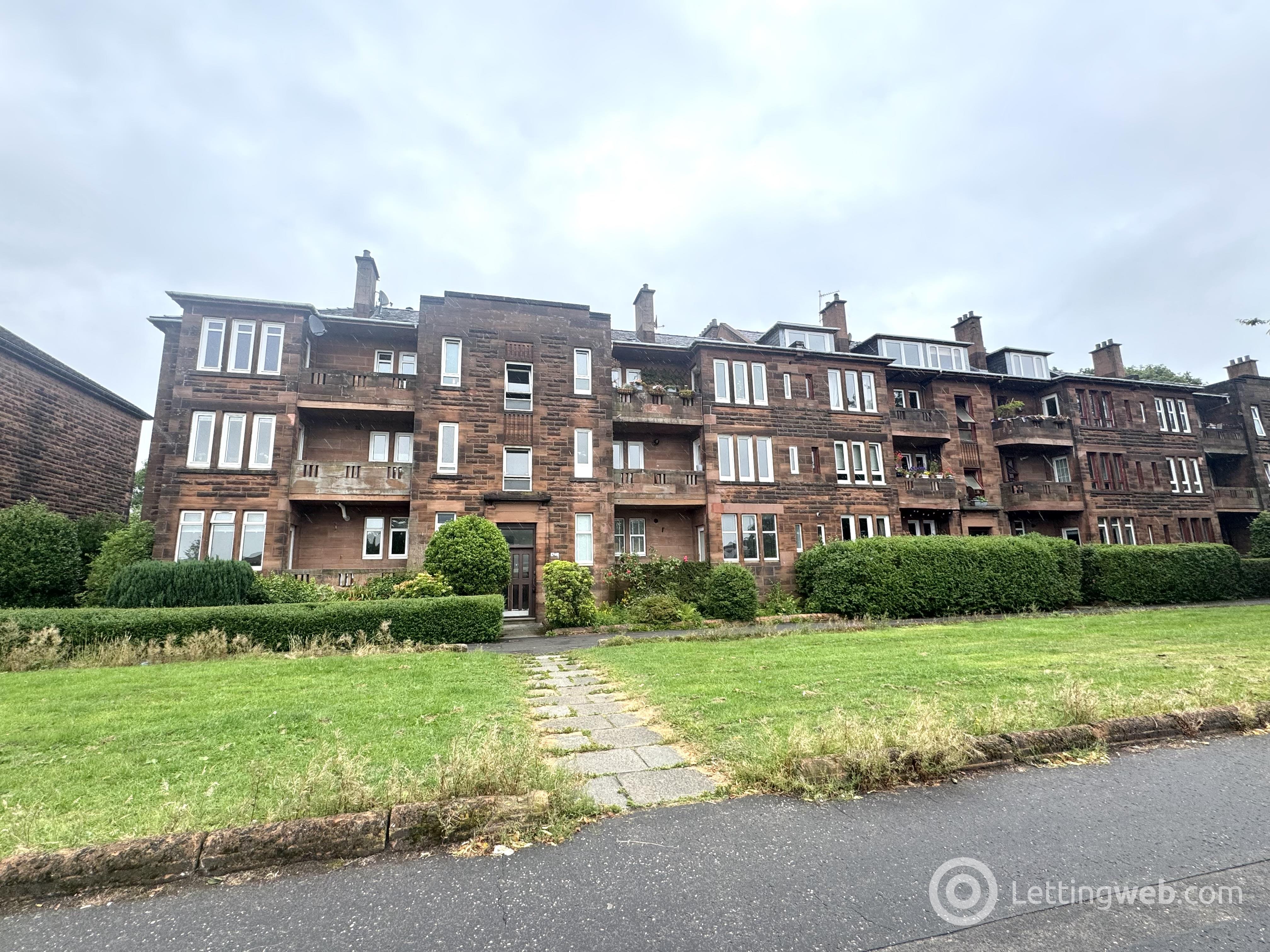 Property to rent in Great Western Road 1792