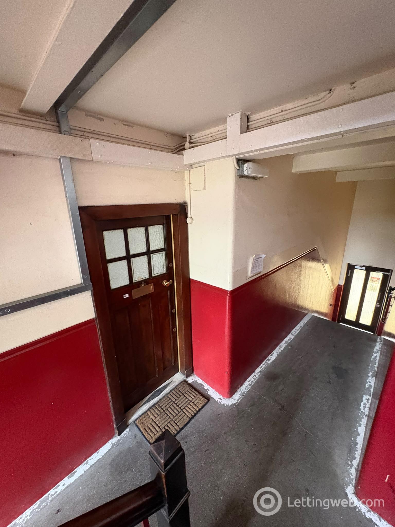 Property to rent in Great Western Road 1792