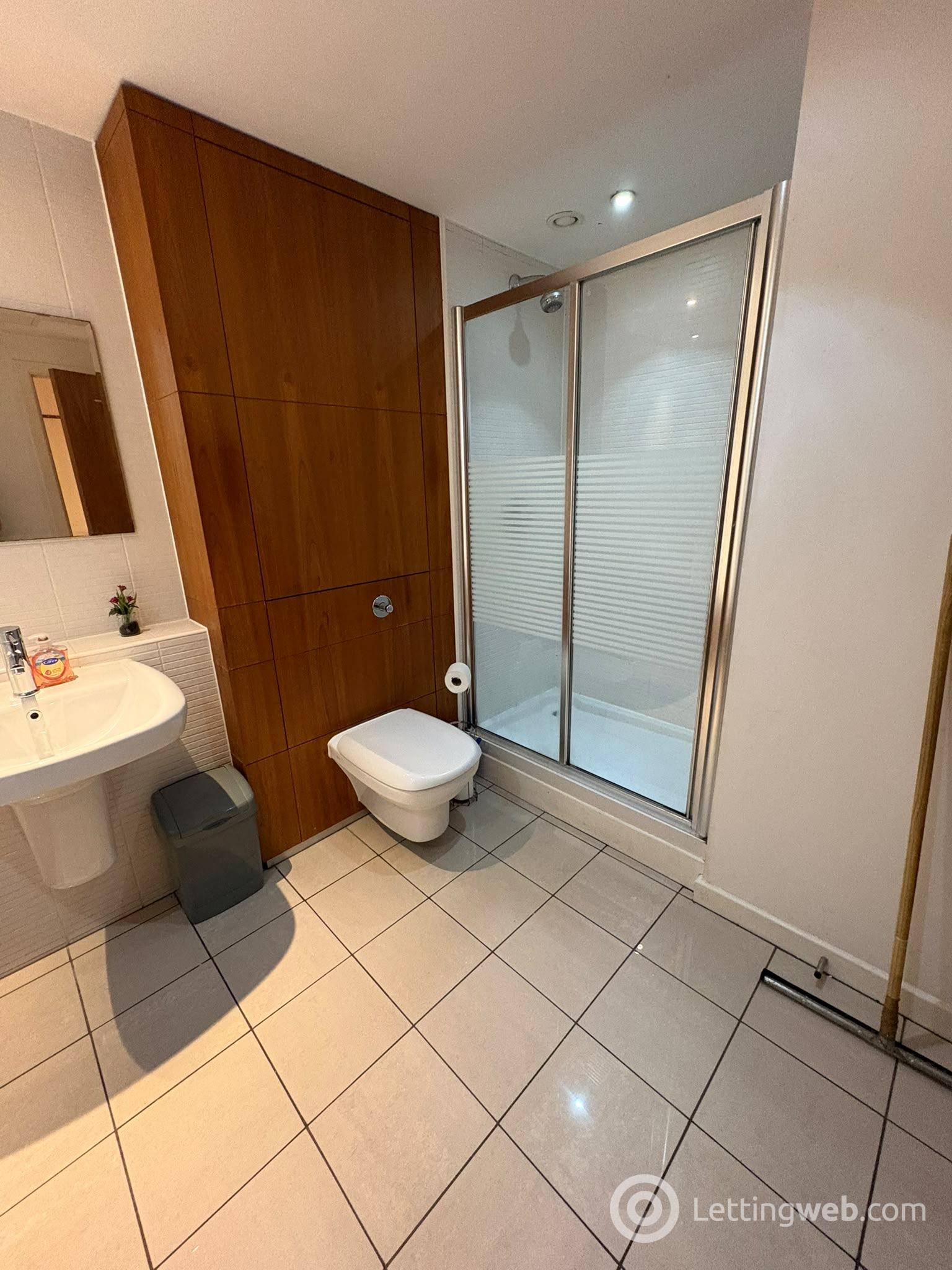Property to rent in flat 8/2 at 335 Glasgow Harbour Terraces