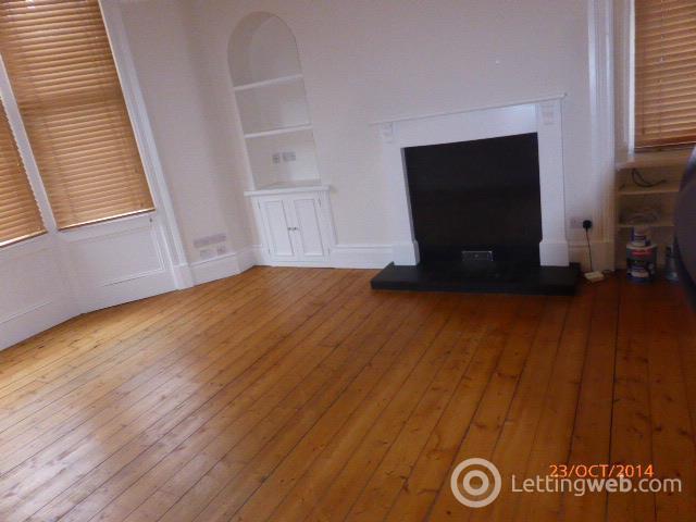Property to rent in Flat  0/1 at 99 Clarence Drive