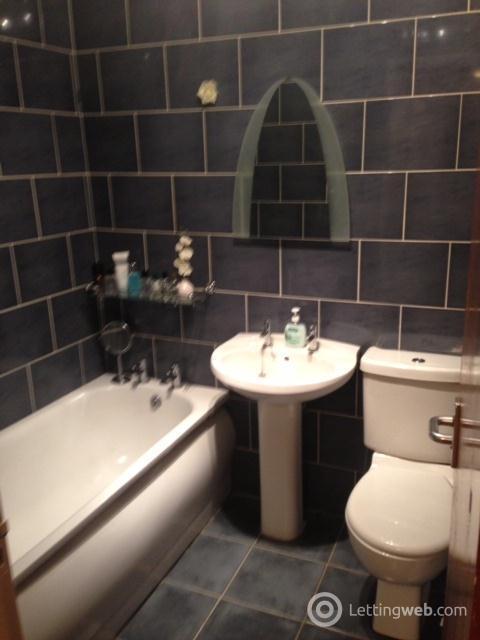Property to rent in John Knox Street flat 2/1 at 105
