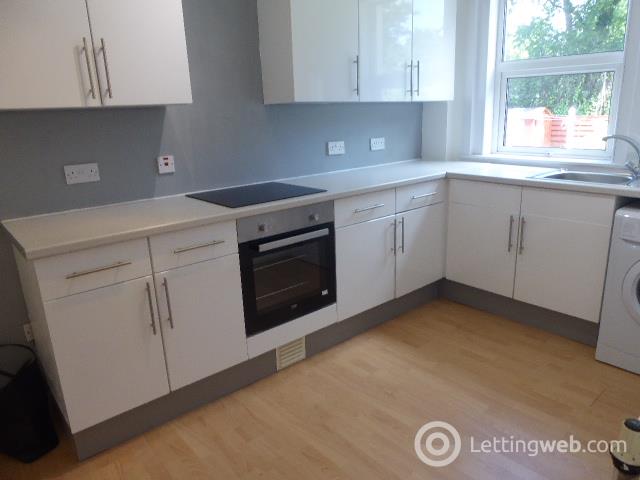 Property to rent in Esselmont Avenue  Glasgow