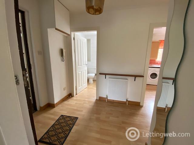 Property to rent in 21Crossvegate. Milngavie. Glasgow