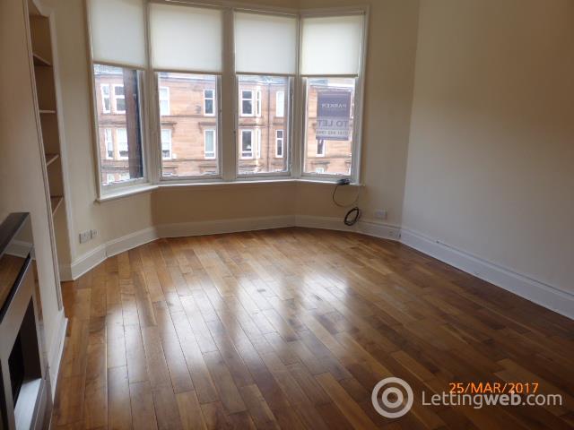 Property to rent in 3/1 267 Crow Road