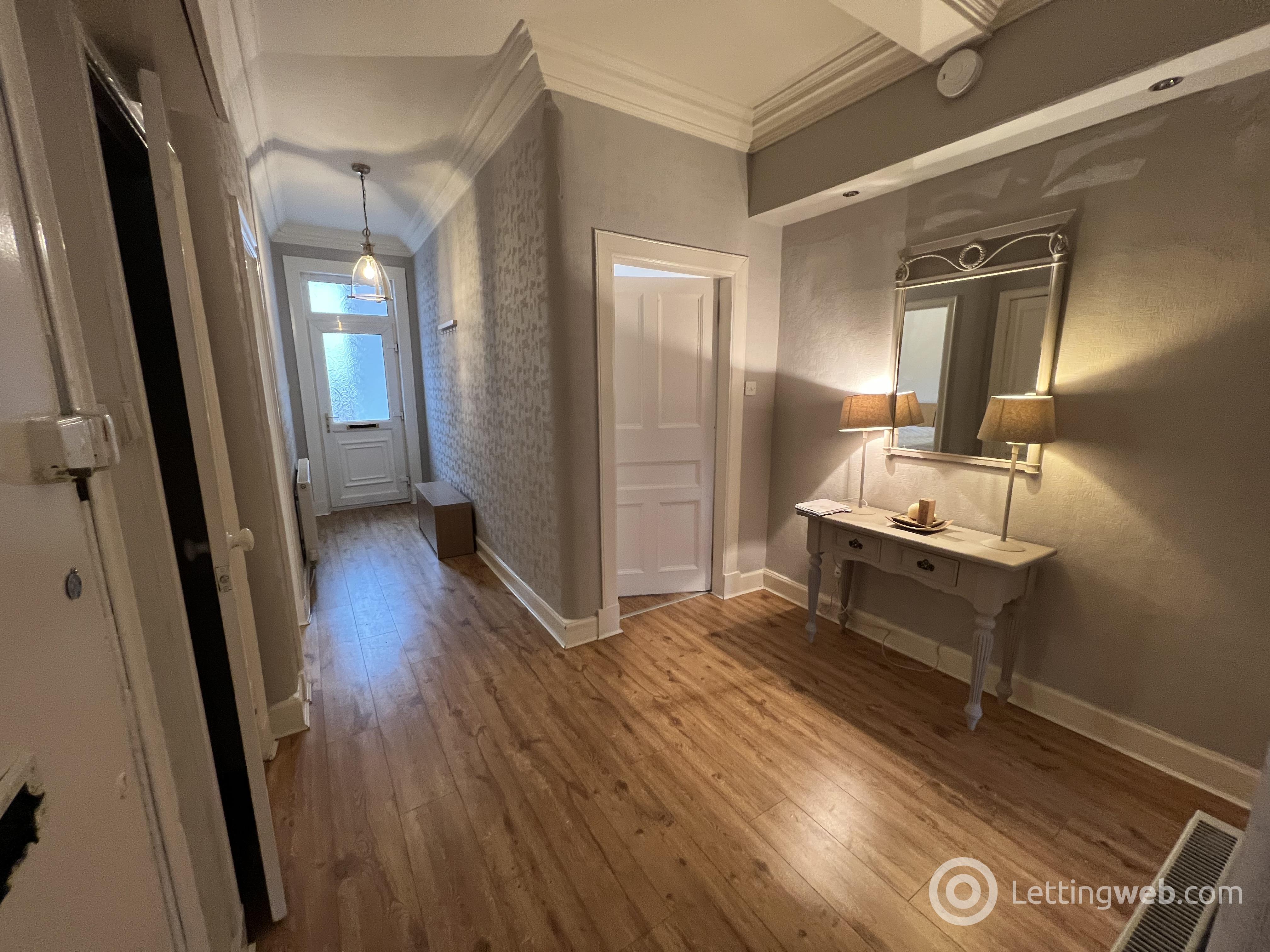 Property to rent in Exeter Drive no 33