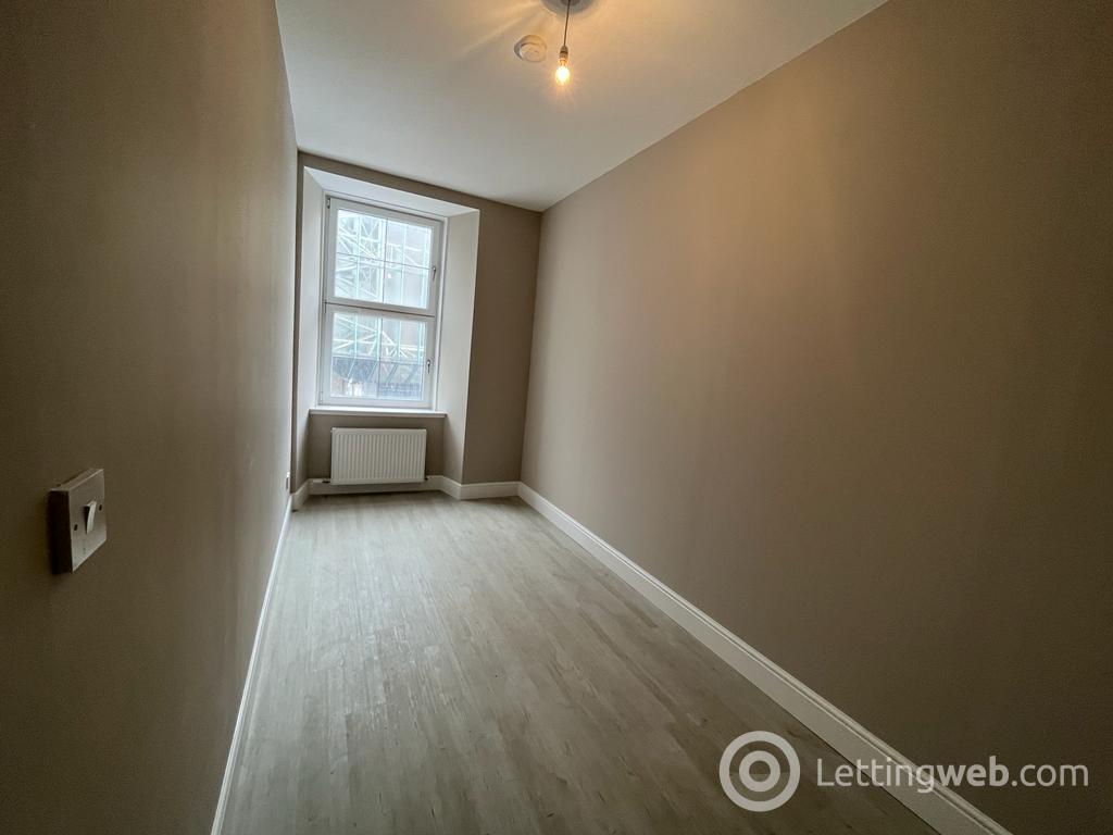 Property to rent in 2/1 at 52 Howard street