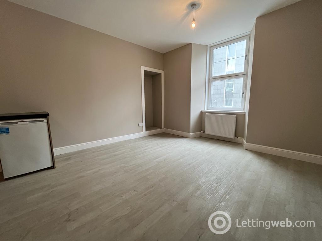 Property to rent in 3/1 at 52 Howard street