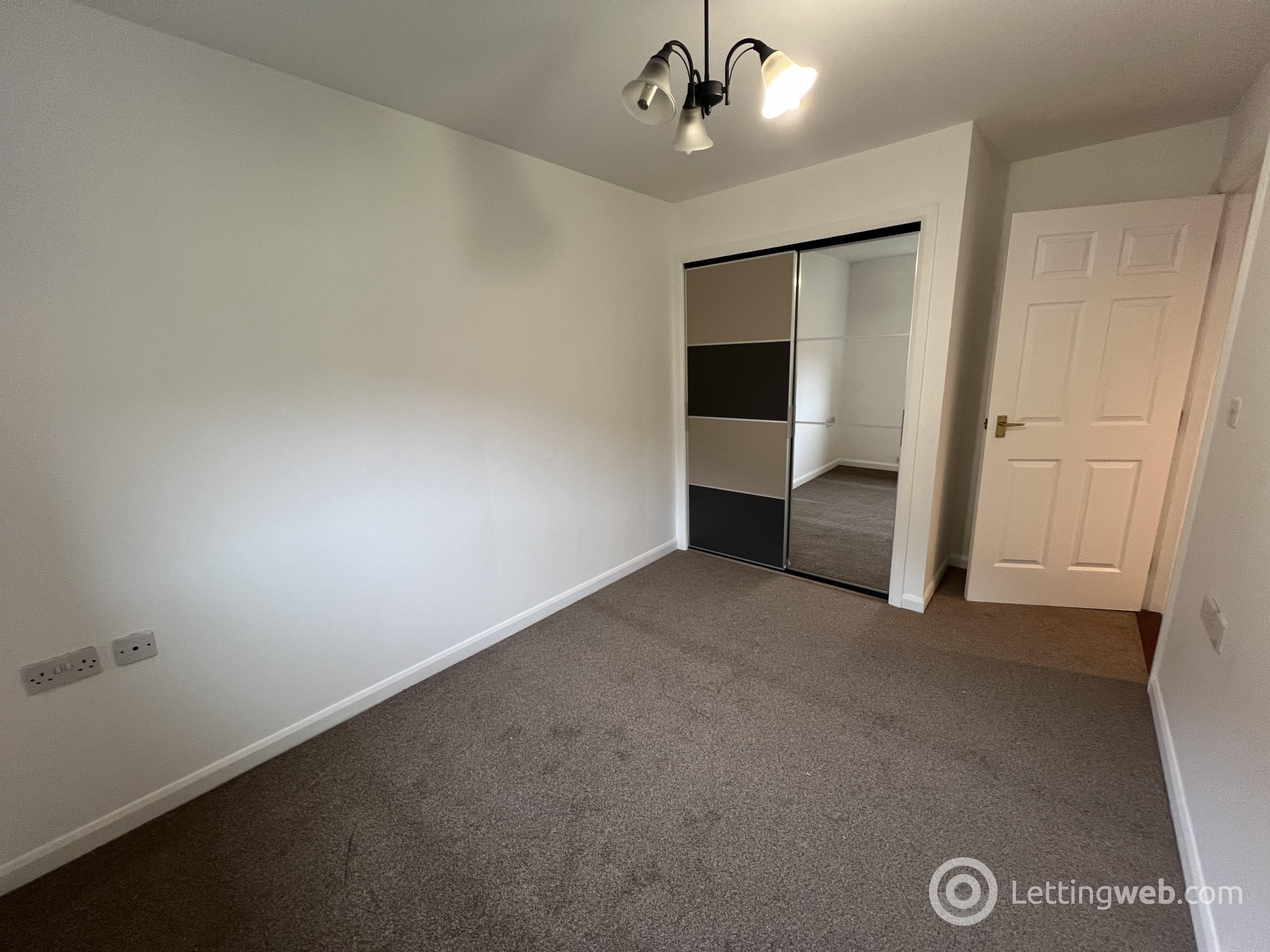 Property to rent in Hopehill Road  no 50 flat 0/2  Glasgow