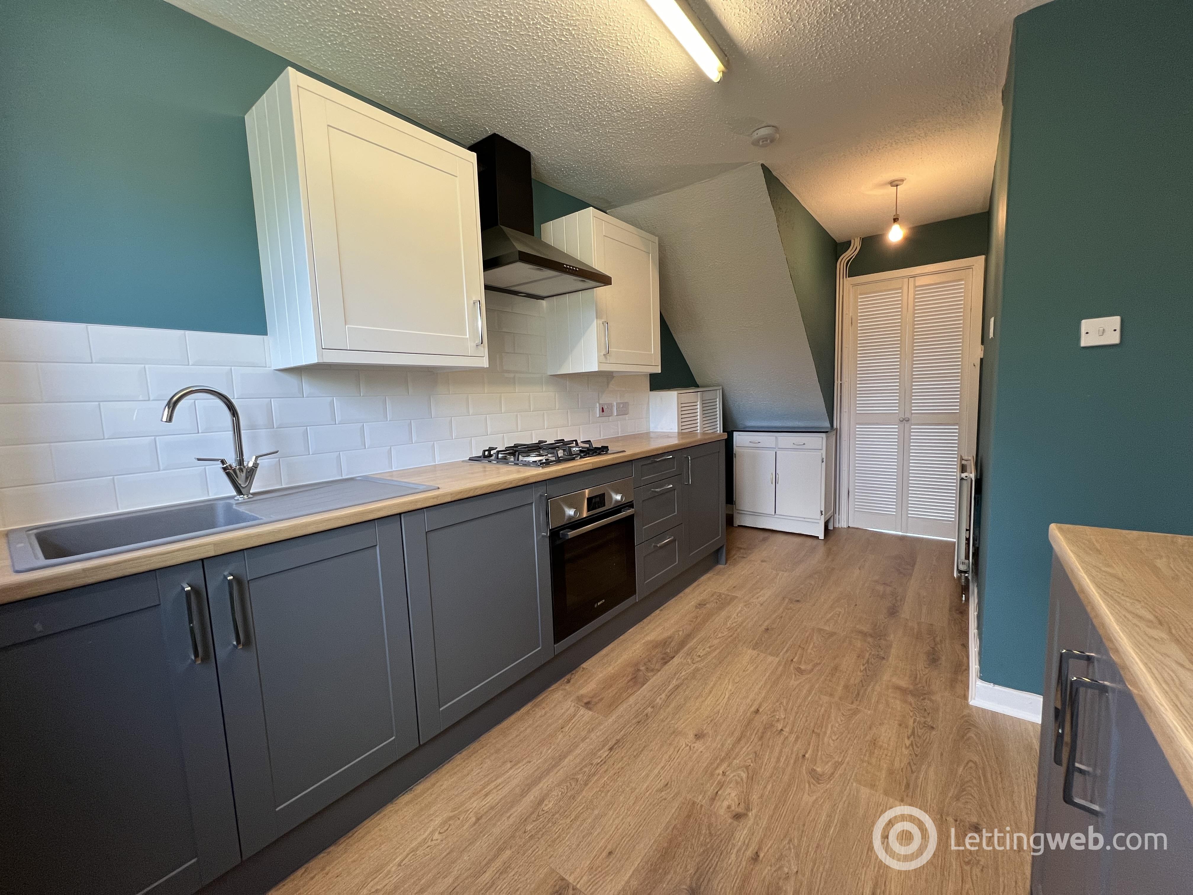 Property to rent in Almond Road