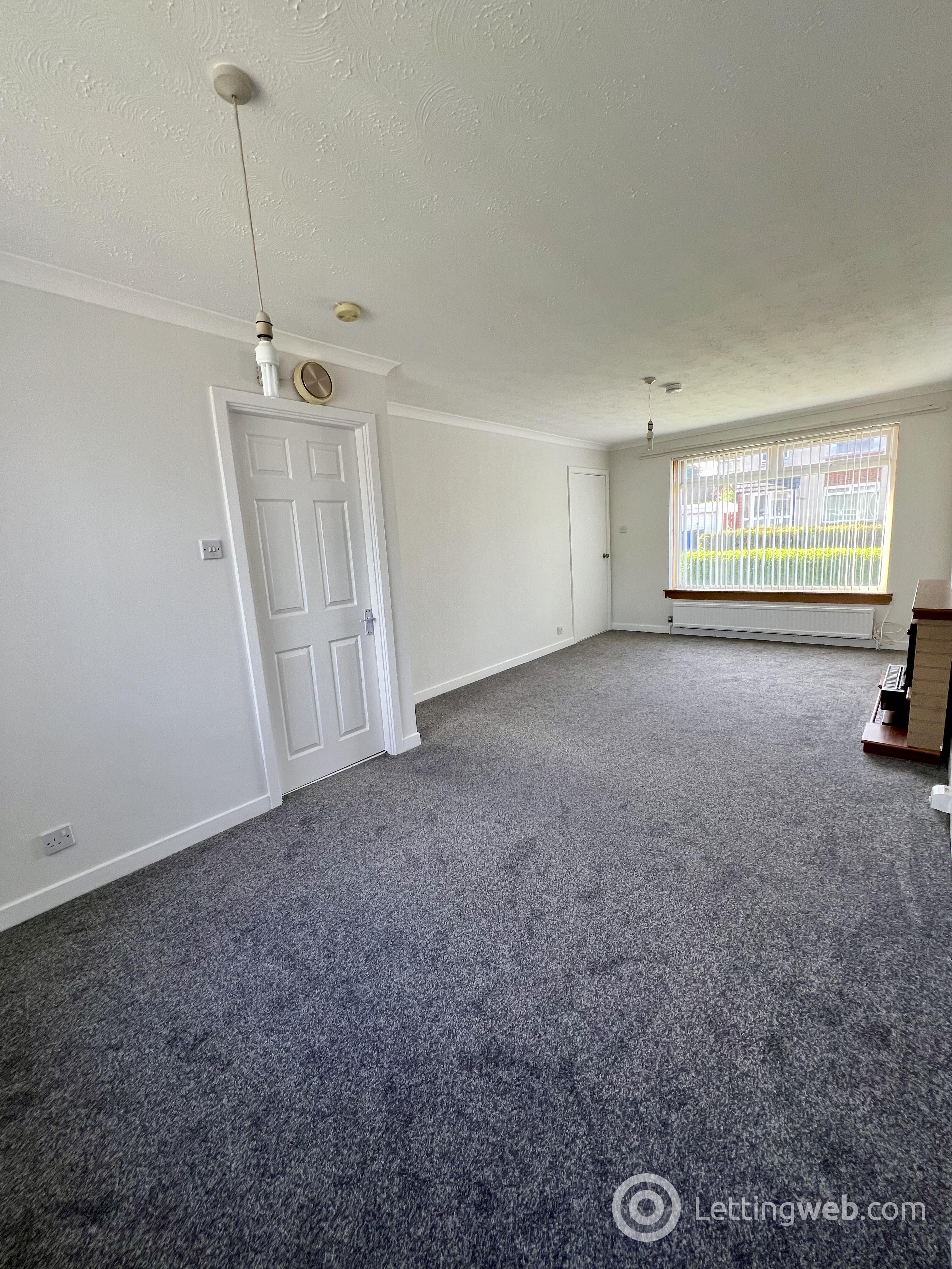 Property to rent in Almond Road