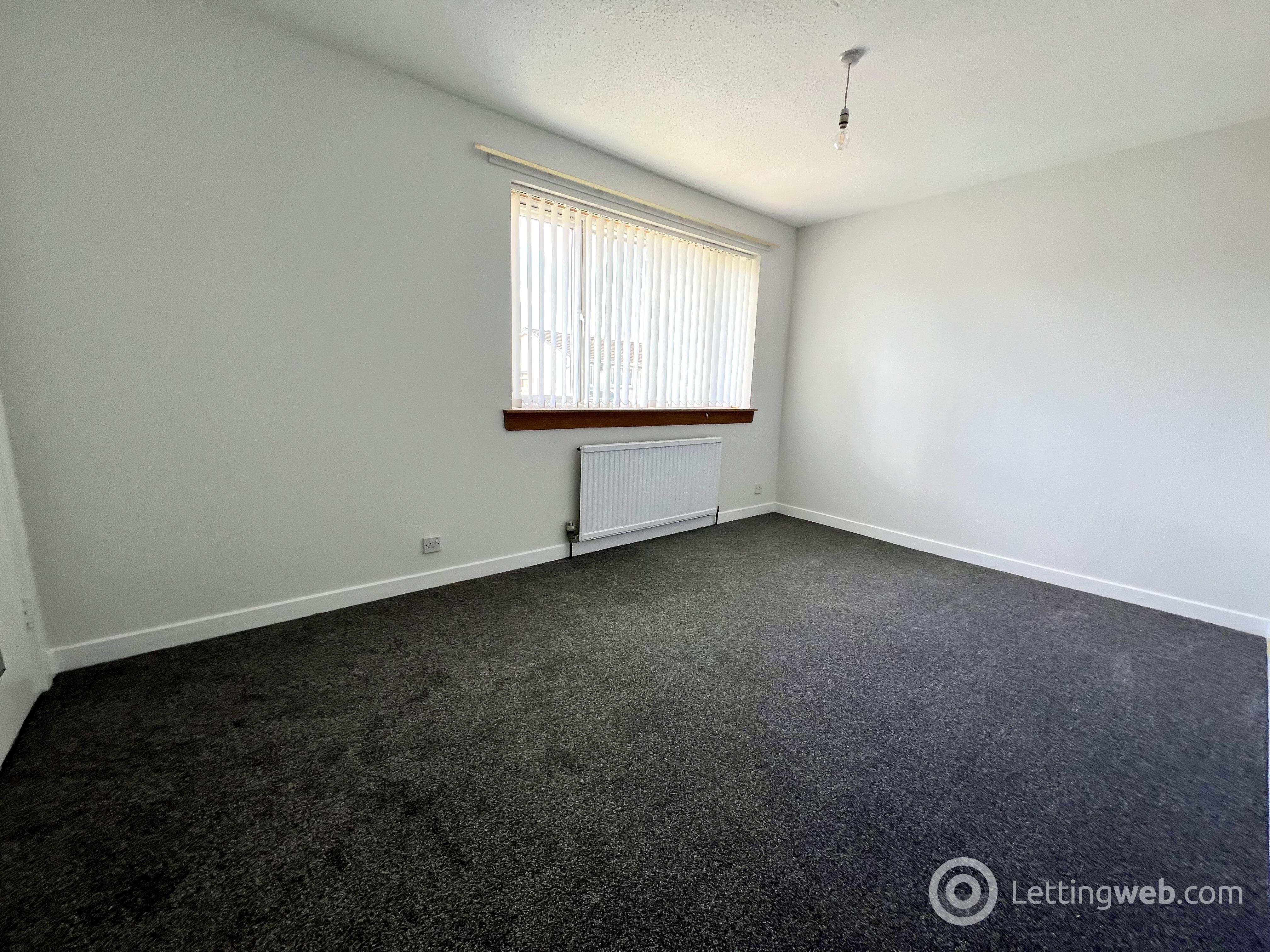 Property to rent in Almond Road