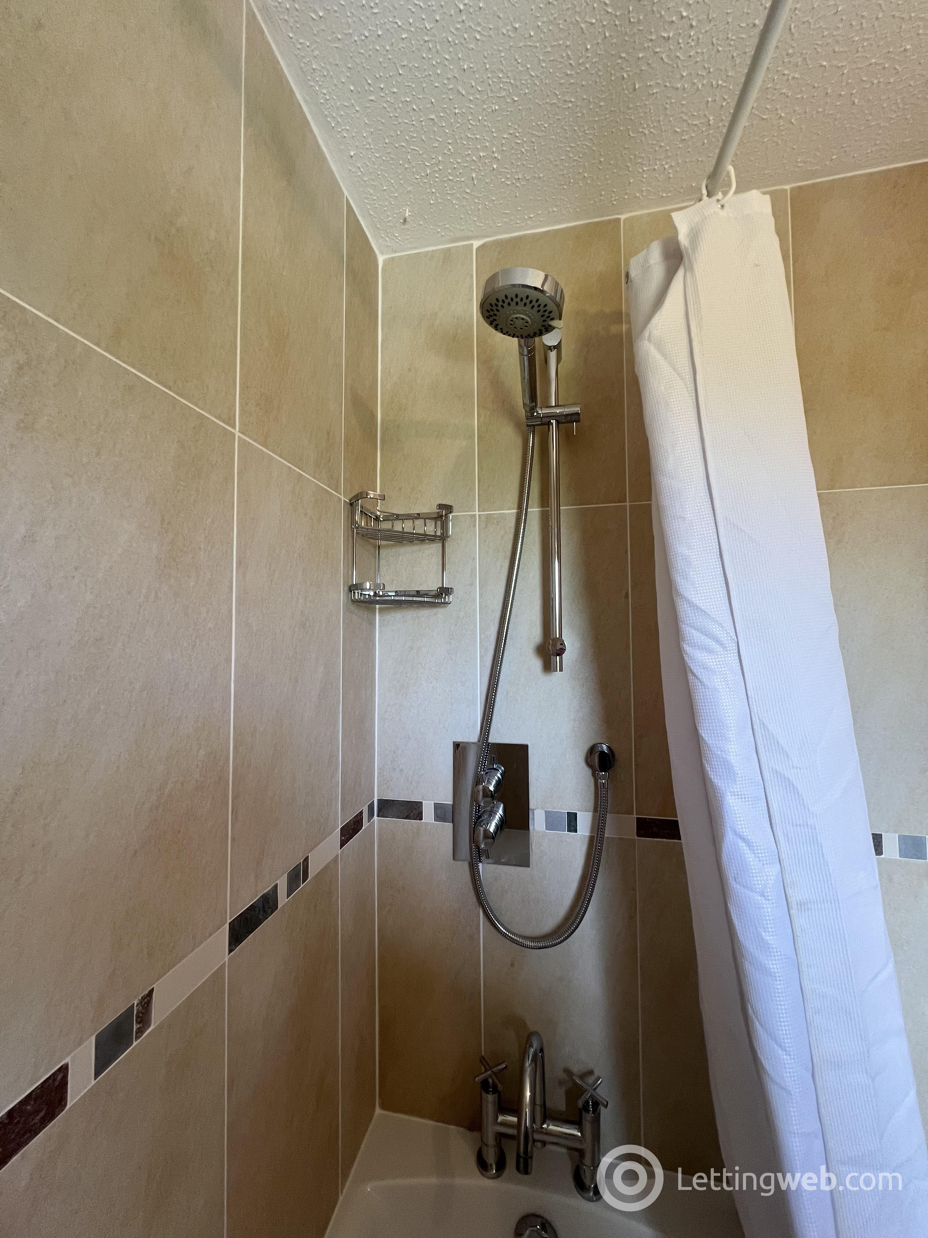 Property to rent in Almond Road