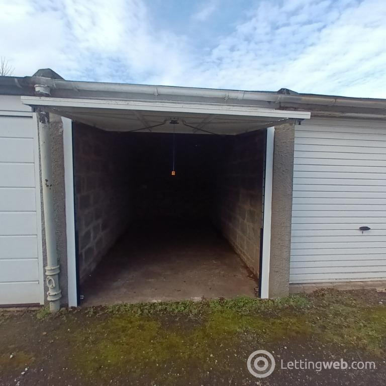 Property to rent in Oxgangs Farm Grove, Oxgangs, Edinburgh, EH13 9PW