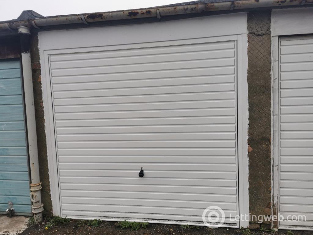 Property to rent in Oxgangs Farm Grove , Oxgangs, Edinburgh, EH13 9PP